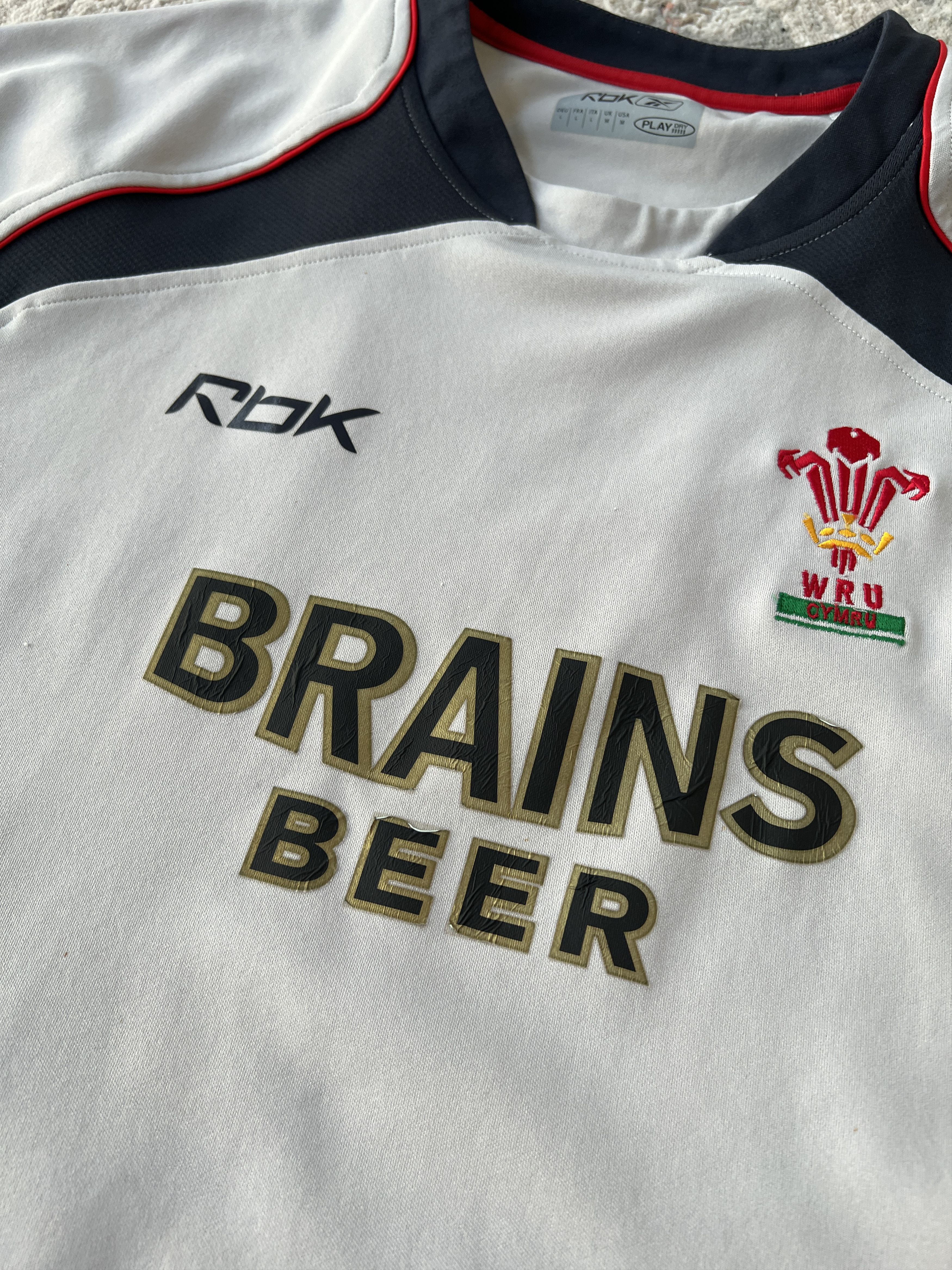 Reebok Reebok WRU Wales Rugby Brains Beer Jersey Size US M / EU 48-50 / 2 - 3 Thumbnail