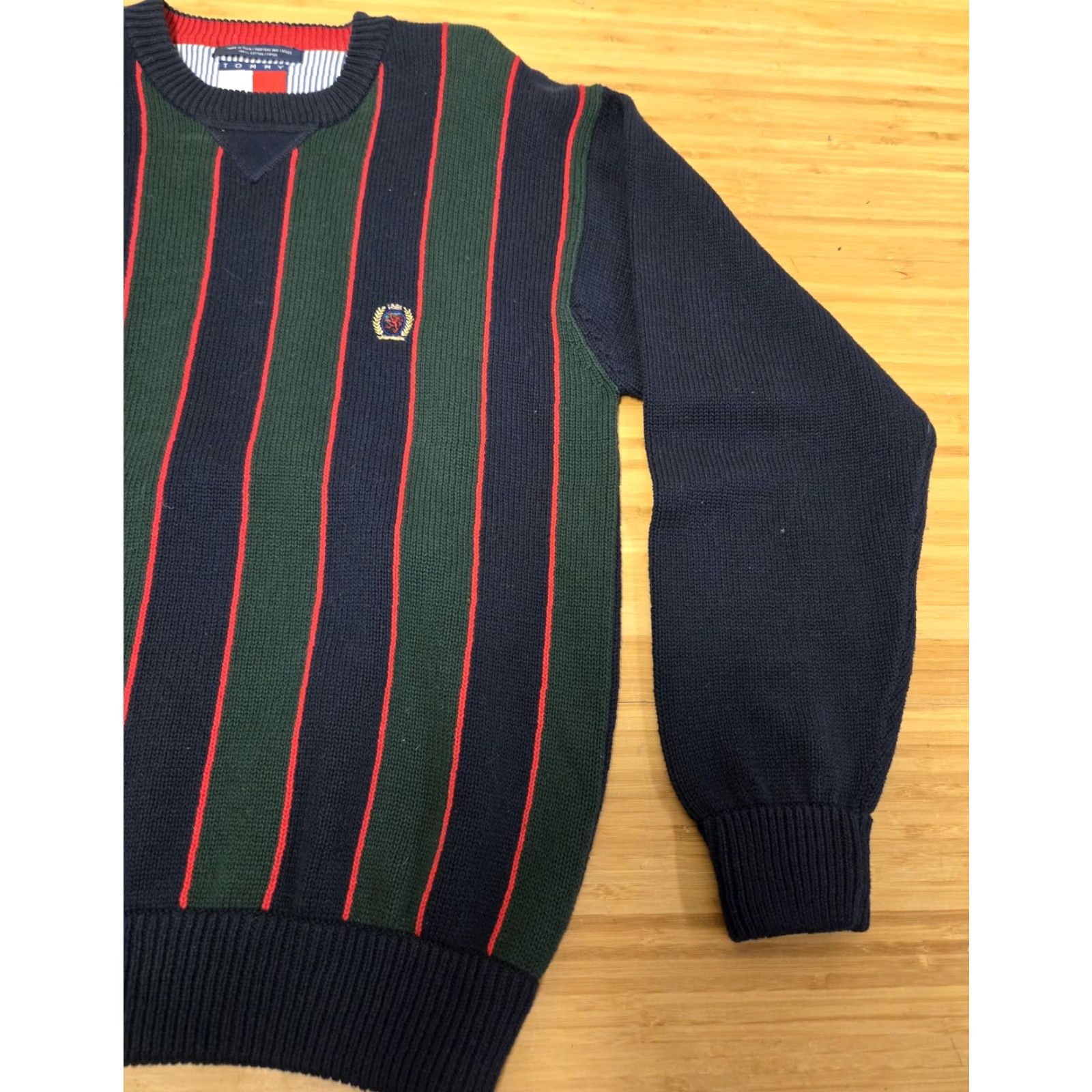 Tommy Hilfiger VINTAGE Tommy Hilfiger Sweater Mens M Navy Green Red Striped Cotton Crewneck Preppy Size US M / EU 48-50 / 2 - 2 Thumbnail