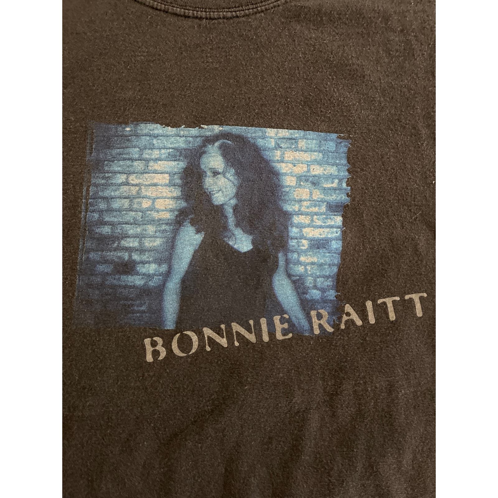 Gildan Bonnie Raitt Silver Lining Tour T-Shirt Size US XL / EU 56 / 4 - 2 Preview