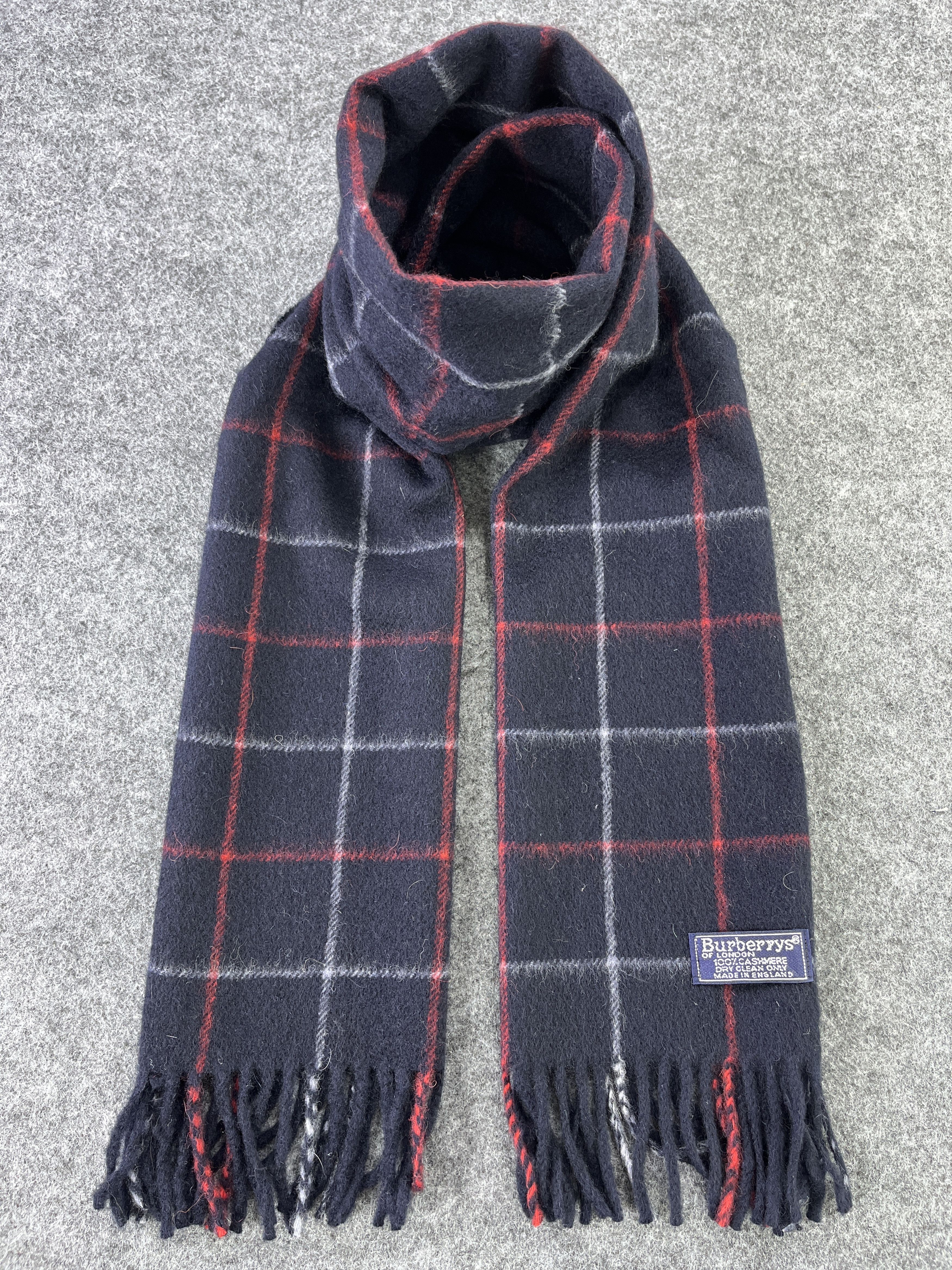 Burberry × Vintage Burberry Scarf / Muffler / Neckwear T151 Size ONE SIZE - 1 Thumbnail