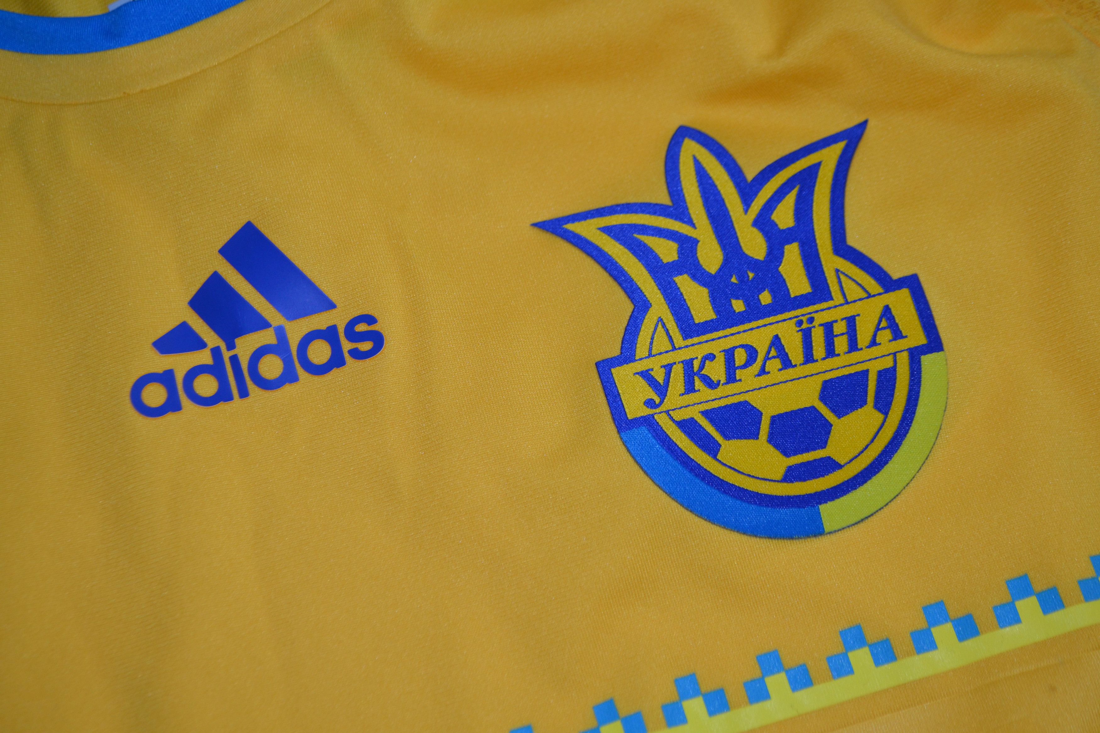 Adidas Ukraine 2012 Player Issue Home Kit Shirt Jersey Techfit Size US XL / EU 56 / 4 - 5 Thumbnail
