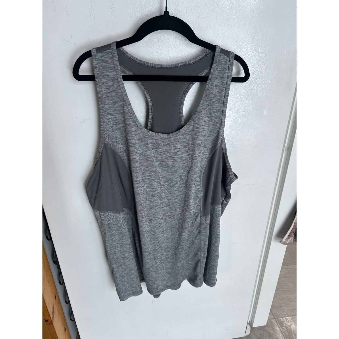 Other Xersion Grey Essential Performance Tank Top Woman’s Size XXL Size XXL / US 16-18 / IT 52-54 - 1 Thumbnail