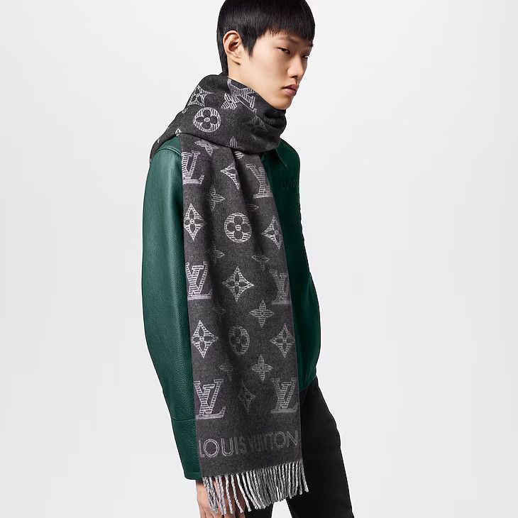 Louis Vuitton Monogram Shadow Scarf Size ONE SIZE - 3 Thumbnail