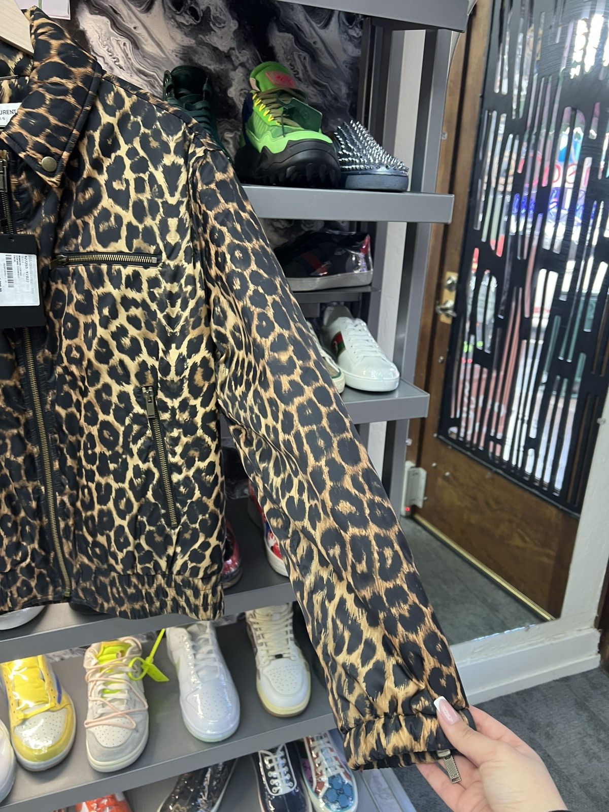 Saint Laurent Paris Saint Laurent Leopard Size M / US 6-8 / IT 42-44 - 4 Thumbnail