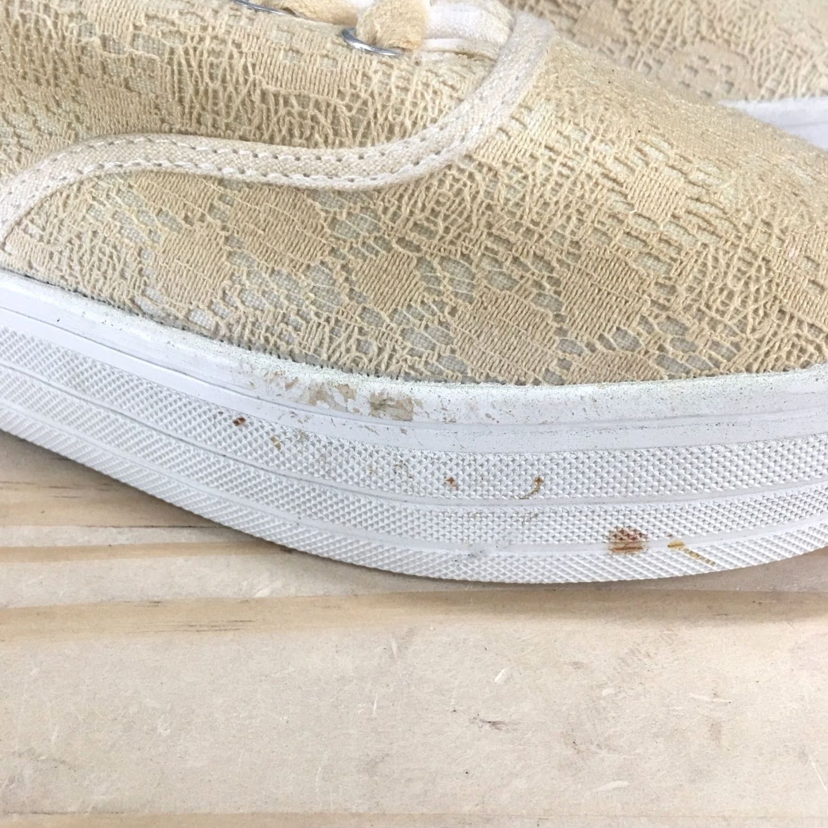 H&M Divided by H&M Shoes Womens 8 Platform Lace Sneaker Beige Lace Up Low Top Casual Size M / US 6-8 / IT 42-44 - 4 Thumbnail