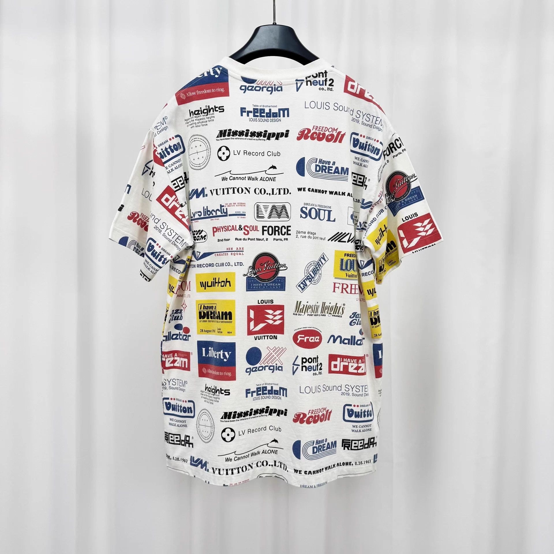 Louis Vuitton LV All Over Logo SS Tee M 98 New Size US M / EU 48-50 / 2 - 2 Thumbnail
