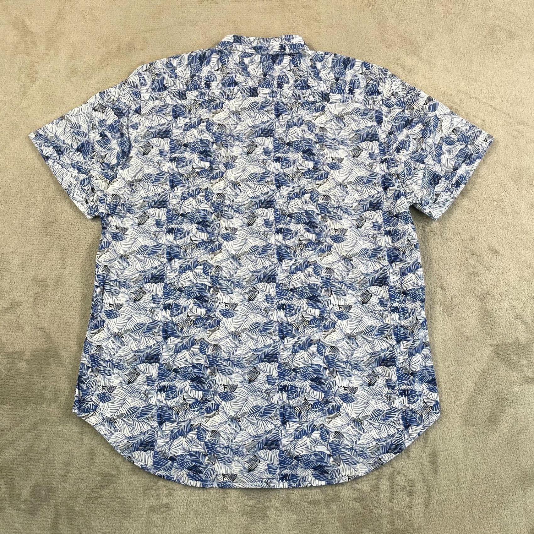 Robert Graham Robert Graham Cedar Grove Shirt Men Large Blue Floral Classic Fit NWT Size US L / EU 52-54 / 3 - 5 Thumbnail