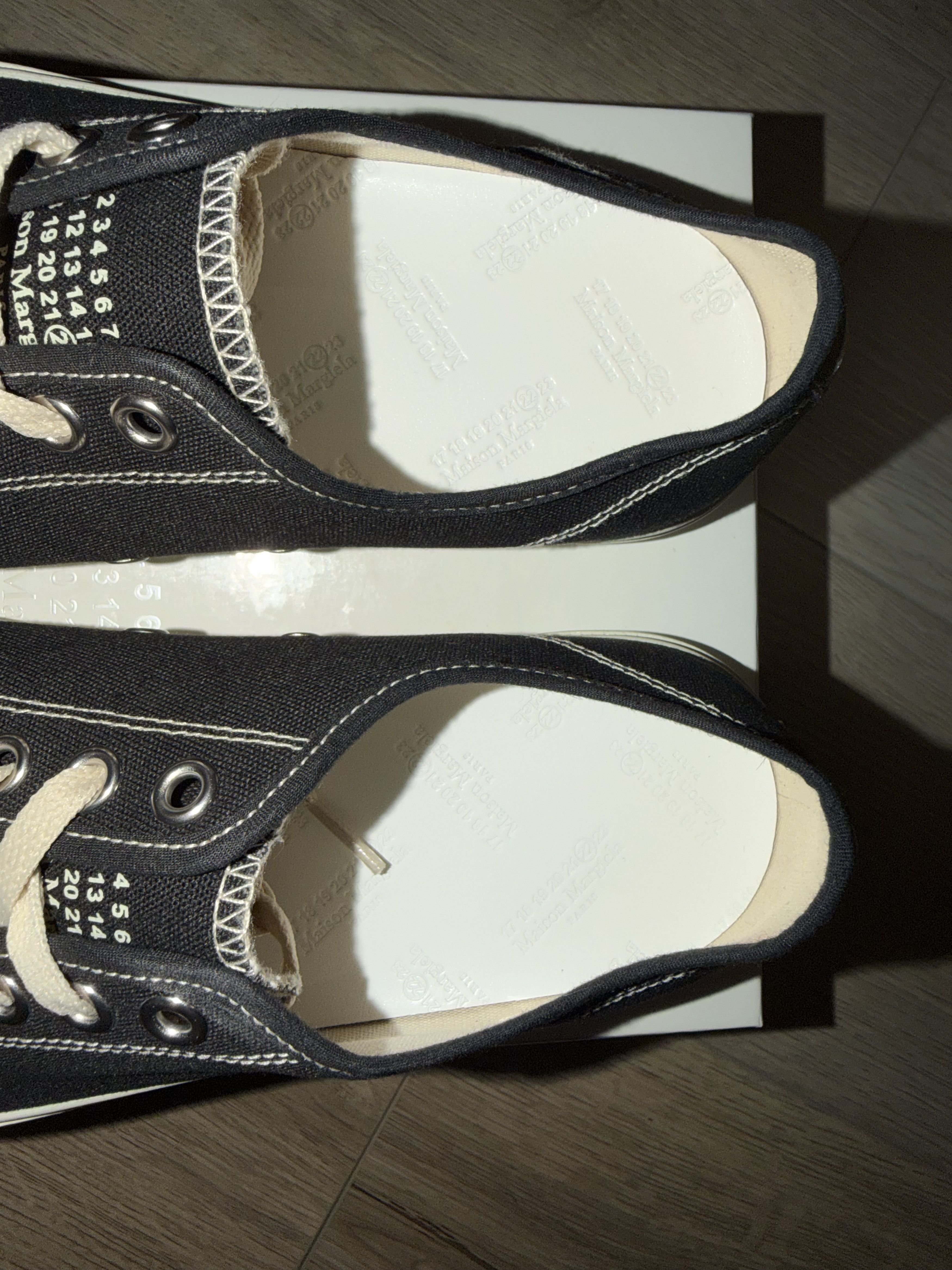 Maison Margiela Maison Margiela Wmns Tabi Low 'Black White' Size US 11 / IT 41 - 6 Thumbnail