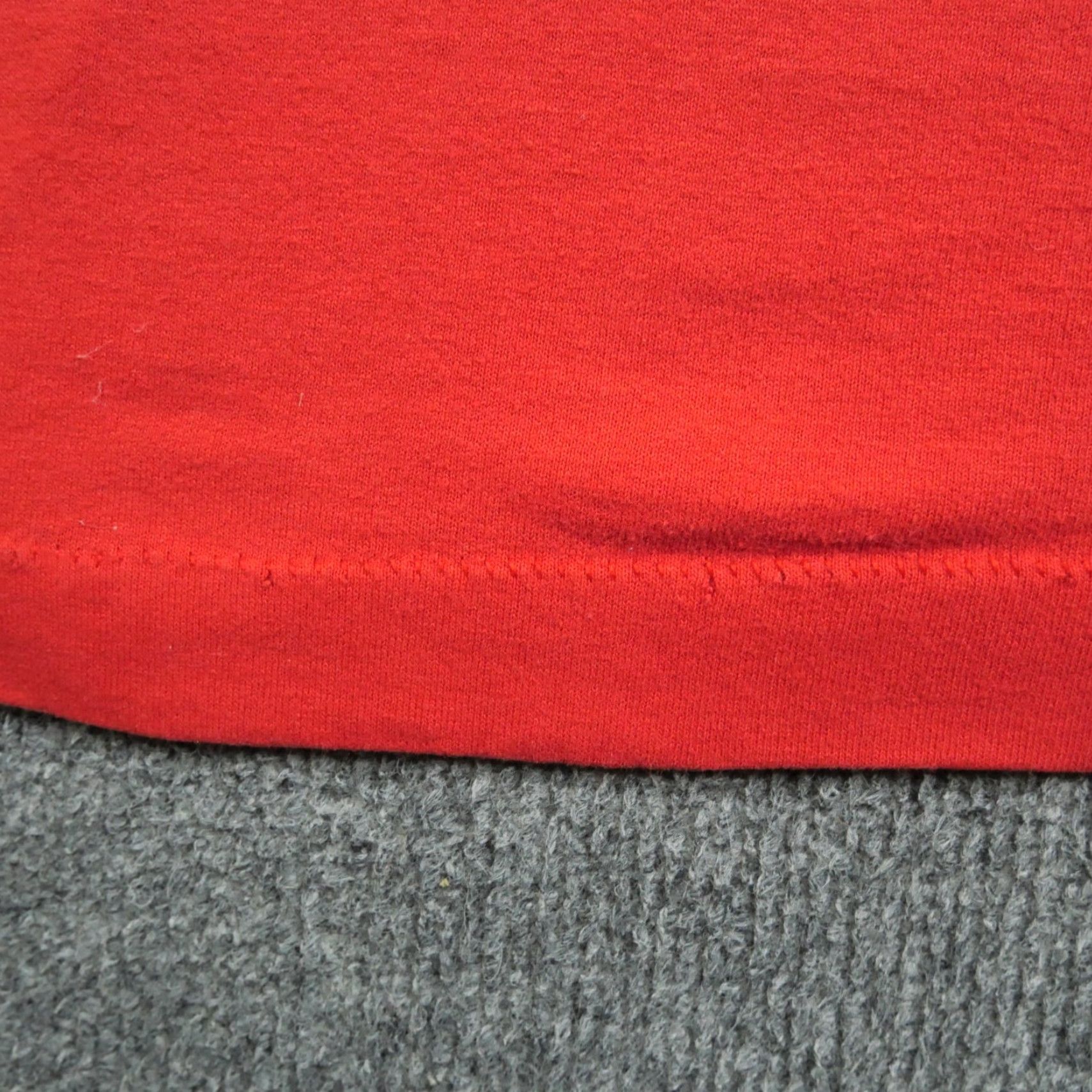 Vintage VINTAGE Snuggle Me T Shirt Adult XL One Size Red Sleep Gown Love 90s Size US M / EU 48-50 / 2 - 7 Thumbnail