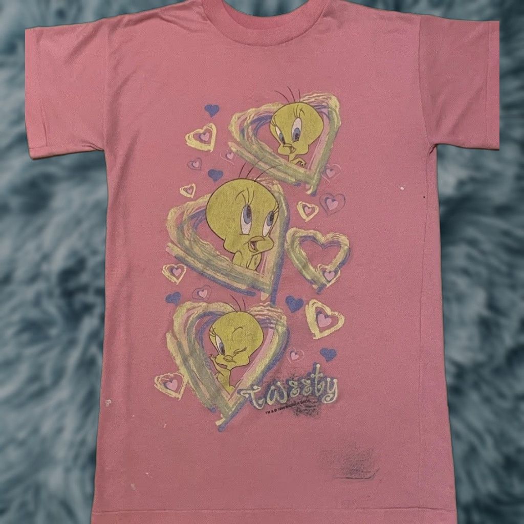 Vintage VINTAGE Tweety 90s Distressed Faded Shirt XS Men T-Shirt Pink Short Sleeve Cartoon Warner Bros Disney Heart USA Size US XS / EU 42 / 0 - 1 Thumbnail