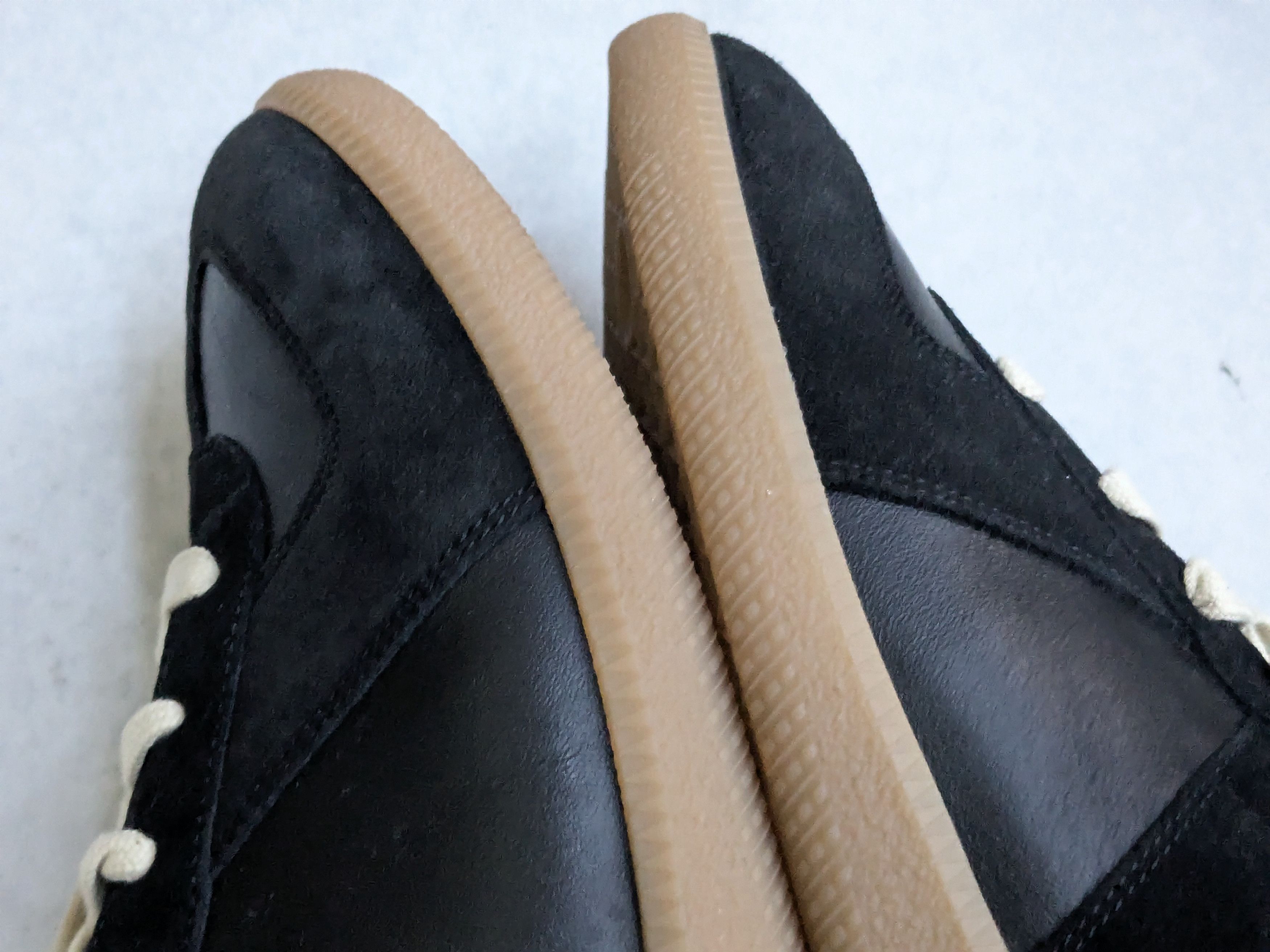 Maison Margiela Maison Margiela Replica GAT Black 11 44 Low Tops Gum Size US 11 / EU 44 - 6 Thumbnail
