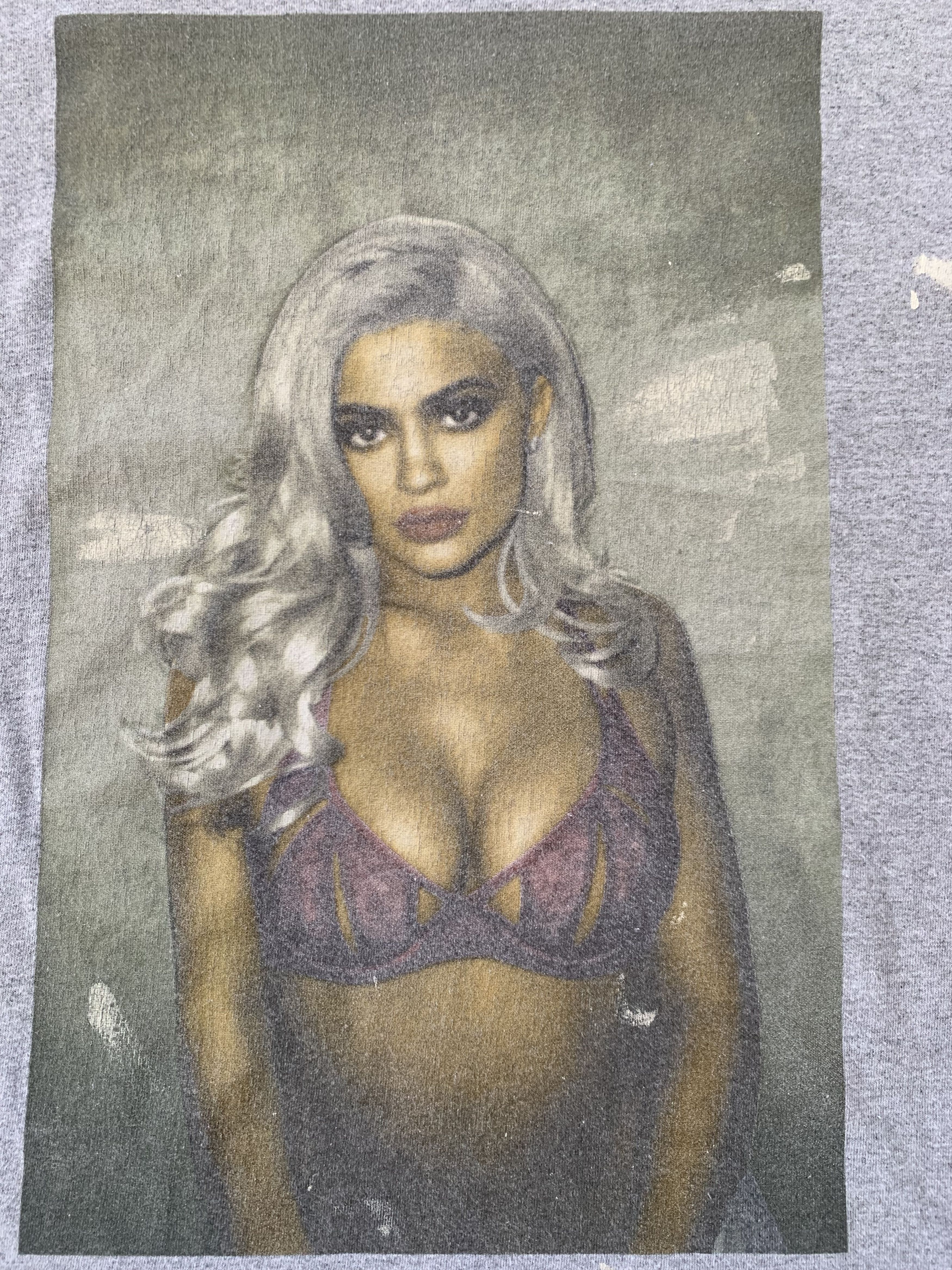Nike Kylie Jenner Printed Grey Cotton T Shirt Size US L / EU 52-54 / 3 - 5 Thumbnail