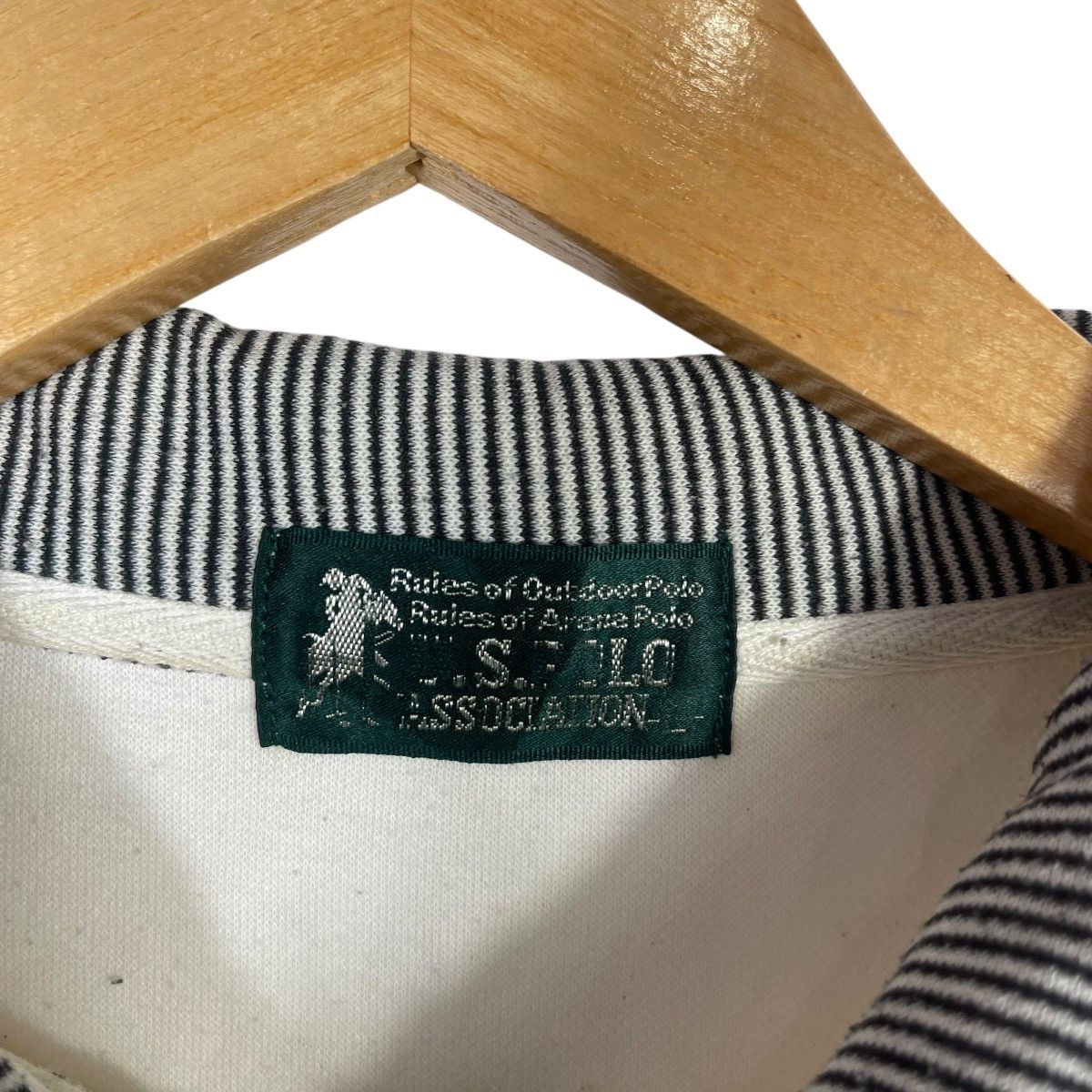 Polo Ralph Lauren Vintage U.S. Polo Sports Quarter Zip Rugby Shirt Striped Size US L / EU 52-54 / 3 - 3 Thumbnail