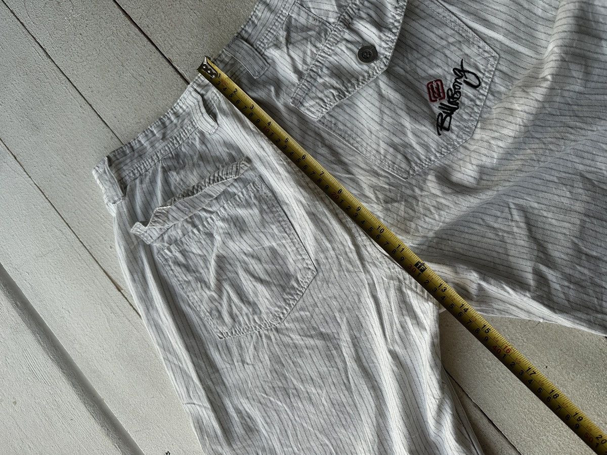 Billabong 🚨RARE BILLABONG BIG LOGO SWIM SHORTS Y2K SURF VINTAGE Size US 32 / EU 48 - 18 Thumbnail
