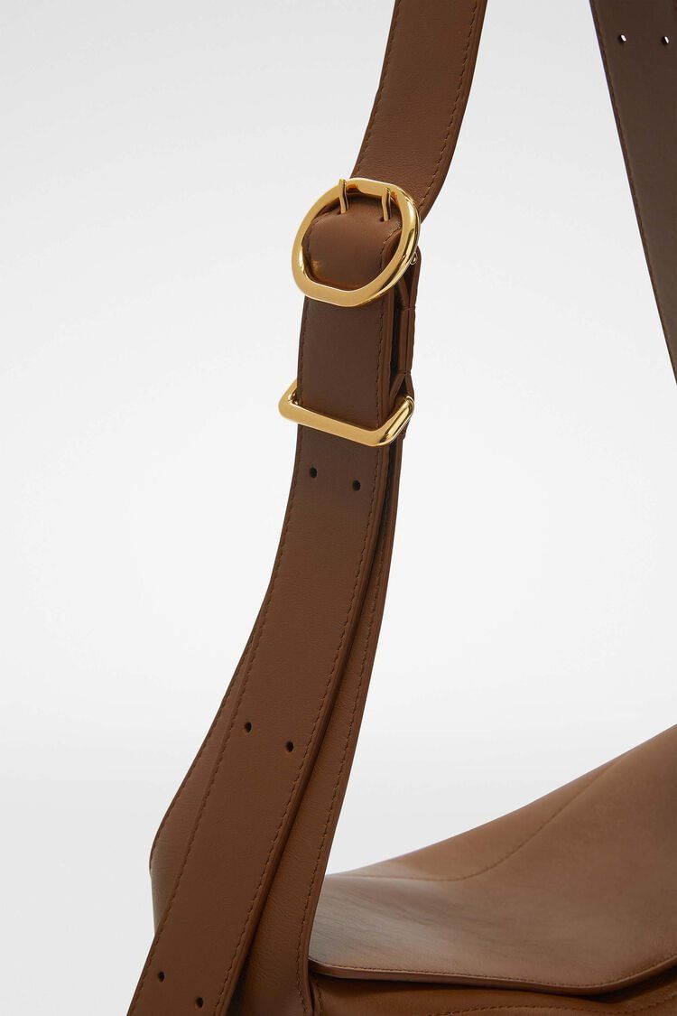 Jil Sander o1w1db10825 Size: OS / Crossbody Shoulder Bag in Brown Size ONE SIZE - 3 Thumbnail