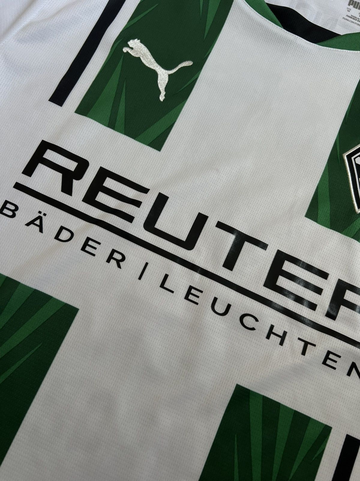 Puma Borussia Monchengladbach Shirt Puma 2024/25 #2 Chiarodia M Size US M / EU 48-50 / 2 - 6 Thumbnail