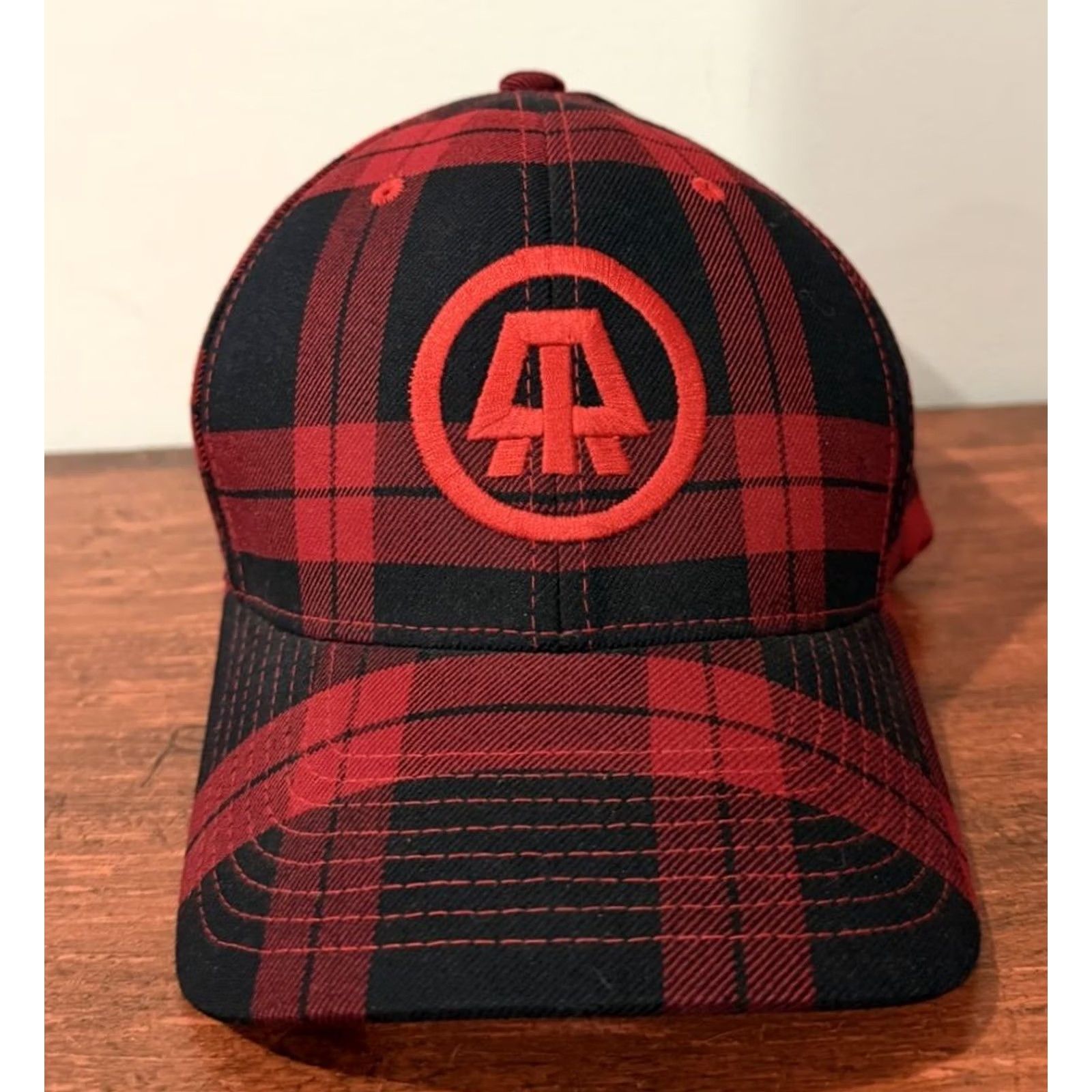 Vintage Yupoong Flexfit Cap Hat S/M Red & Black Tartan Plaid Skateboard Y2K Size ONE SIZE - 2 Thumbnail