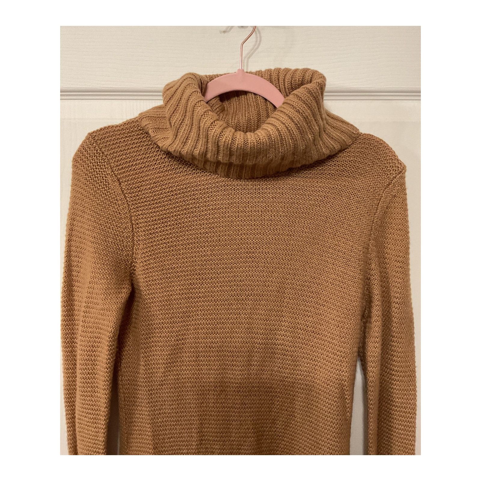 Banana Republic Banana Republic Camel Wool/Viscose Textured Turtleneck,S Size S / US 4 / IT 40 - 3 Thumbnail