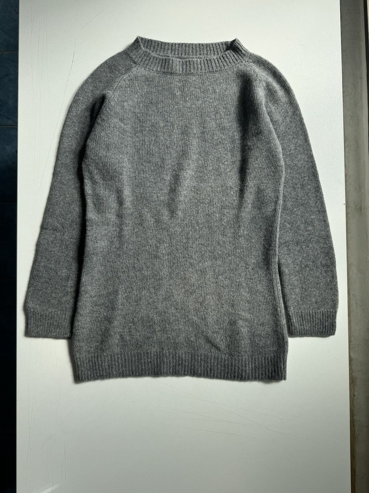 Prada Prada 100% cashmere minimalist sweater Size S / US 4 / IT 40 - 13 Thumbnail