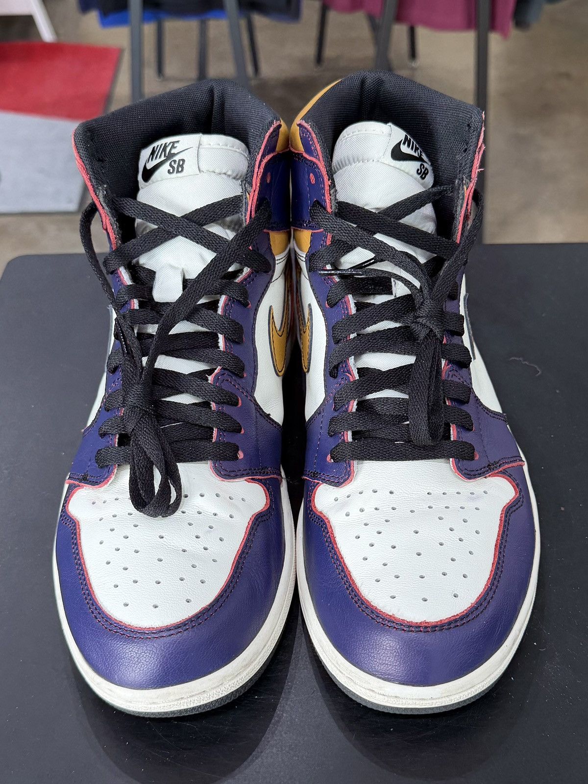 Jordan Brand Air Jordan 1 SB LA to Chicago Size 11.5 (2019) Size US 11.5 / EU 44-45 - 2 Thumbnail