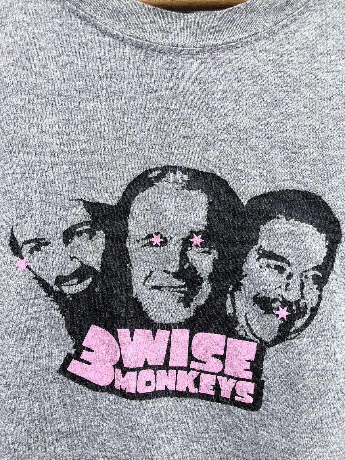 Japanese Brand × Vintage Vintage Y2k 3 wise Monkeys Parody Tshirt Size US M / EU 48-50 / 2 - 6 Thumbnail