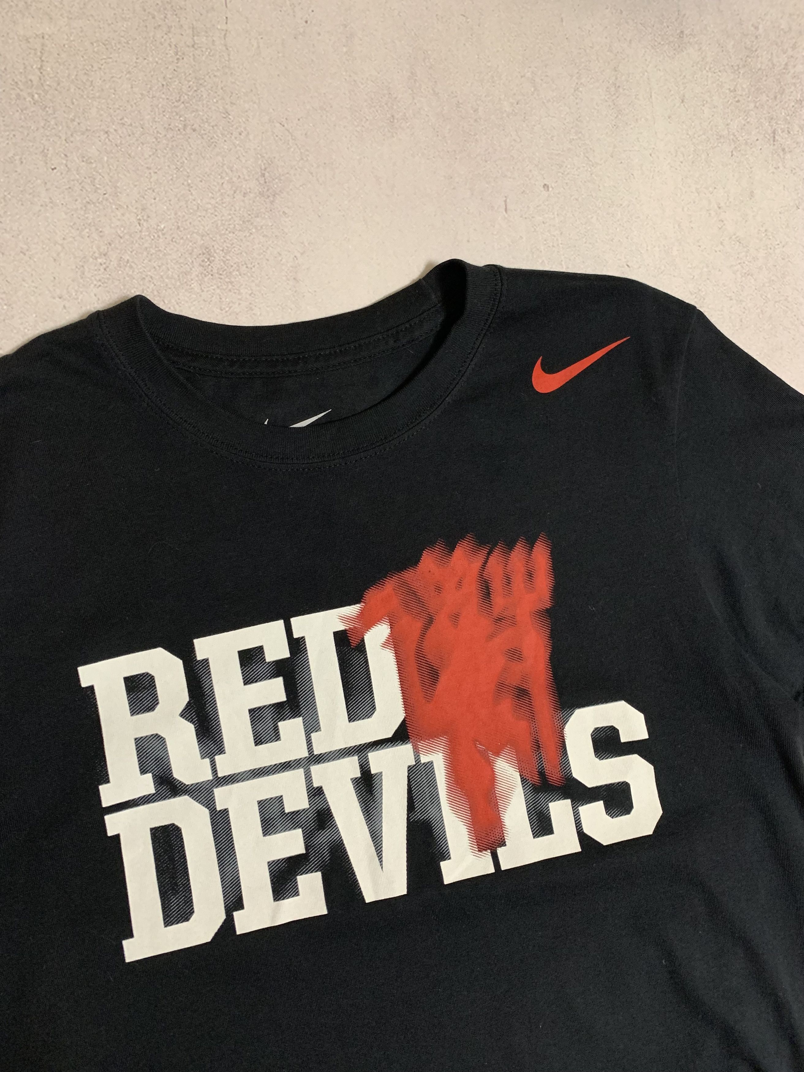 Nike Vintage Nike Manchester United T Shirt Tee Red Devils Size US M / EU 48-50 / 2 - 3 Thumbnail