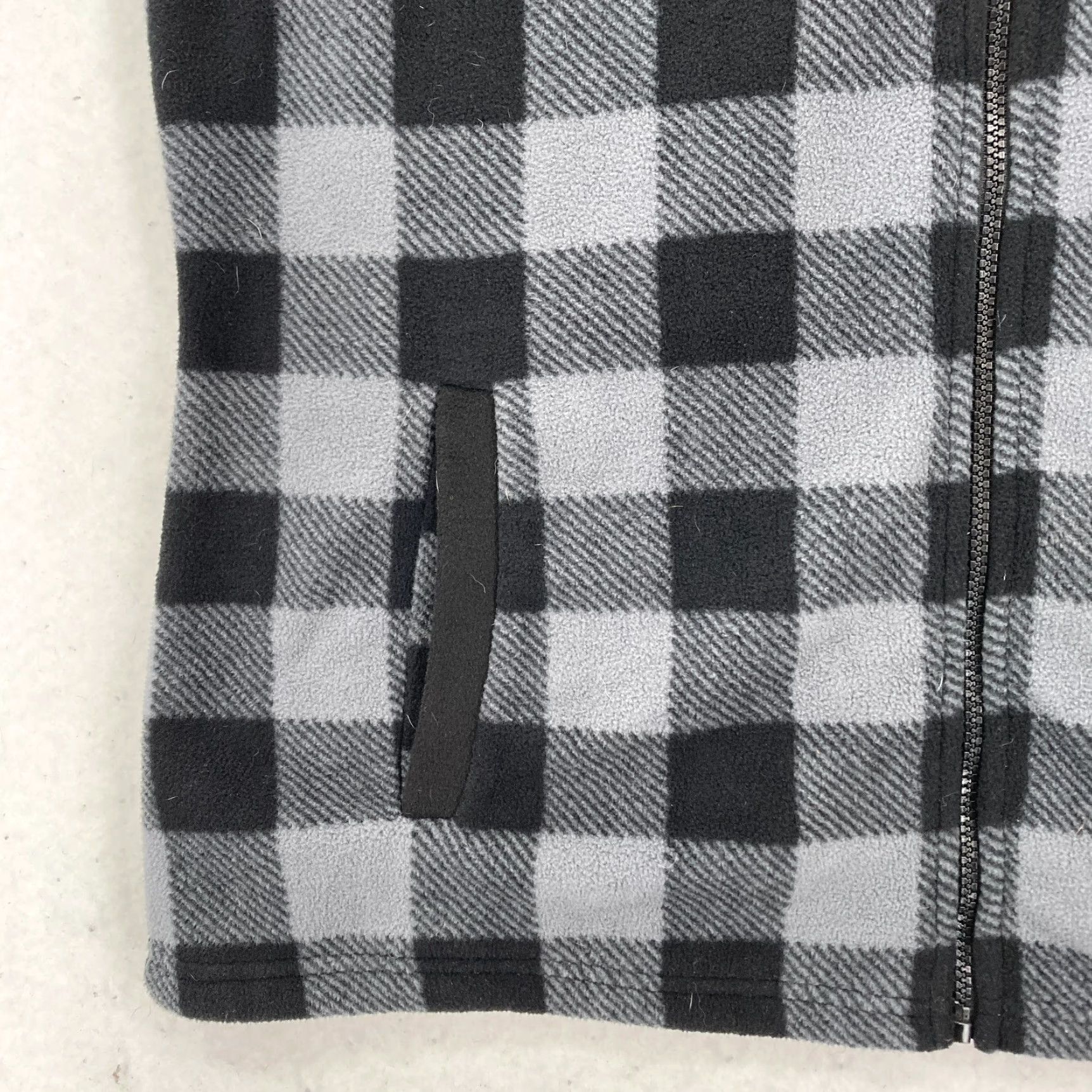 Chaps Chaps Sport Fleece Full Zip Vest Mens XL Gray Plaid Pockets Outdoors NWT Size US XL / EU 56 / 4 - 4 Thumbnail
