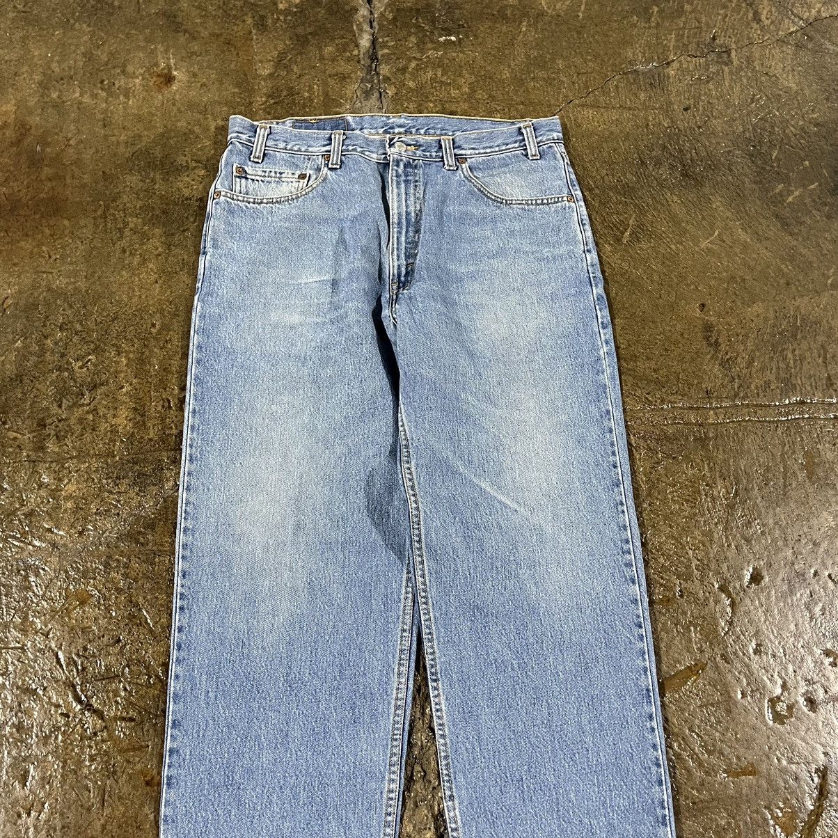 Levi's × Vintage Crazy Vintage 90s Levi's 550 Faded Essential Skater Jeans Size US 36 / EU 52 - 9 Thumbnail