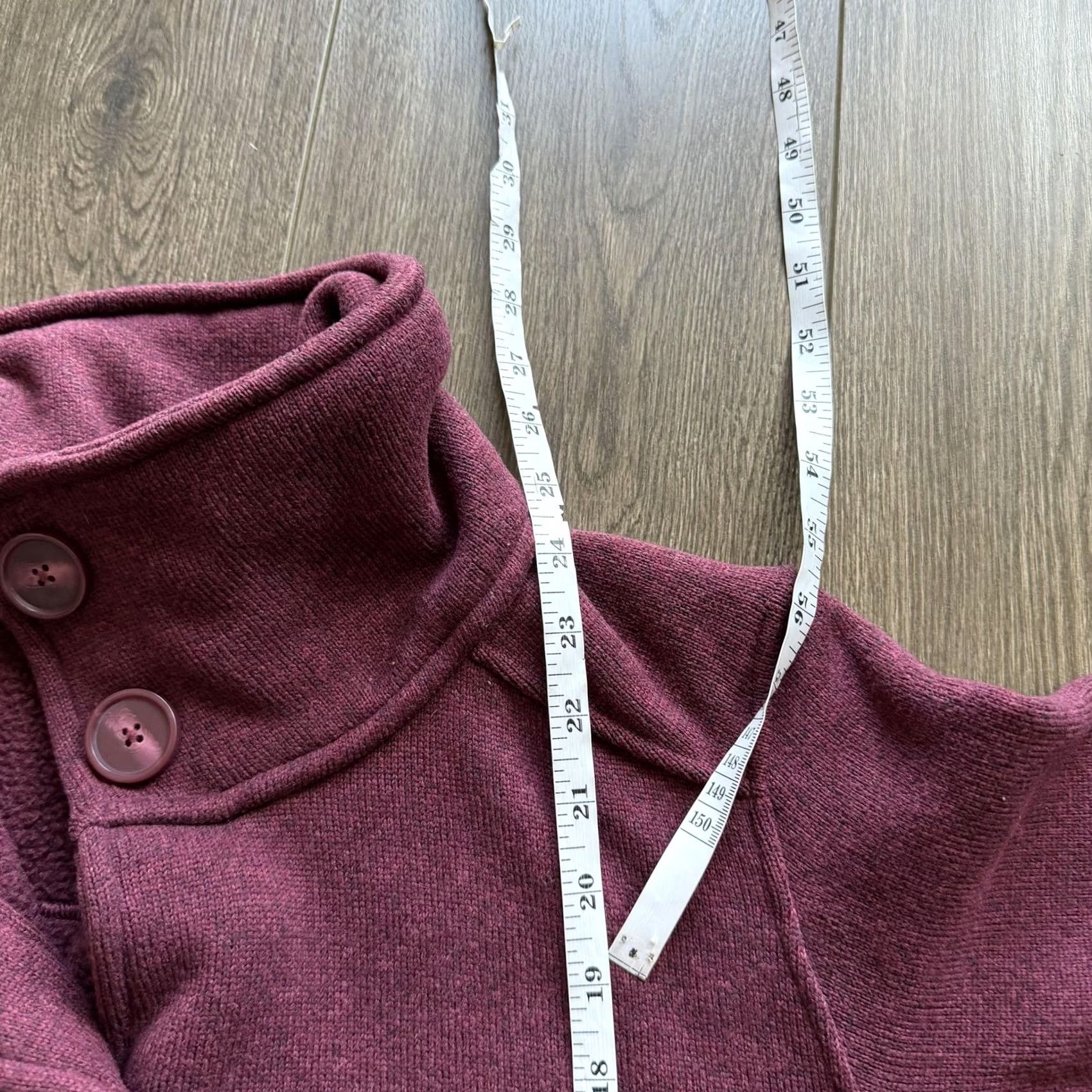 Patagonia Patagonia Cardigan Fleece Red Large Button Front Collared Unisex Adults Long Sleeve Fall Winter Size US L / EU 52-54 / 3 - 7 Thumbnail