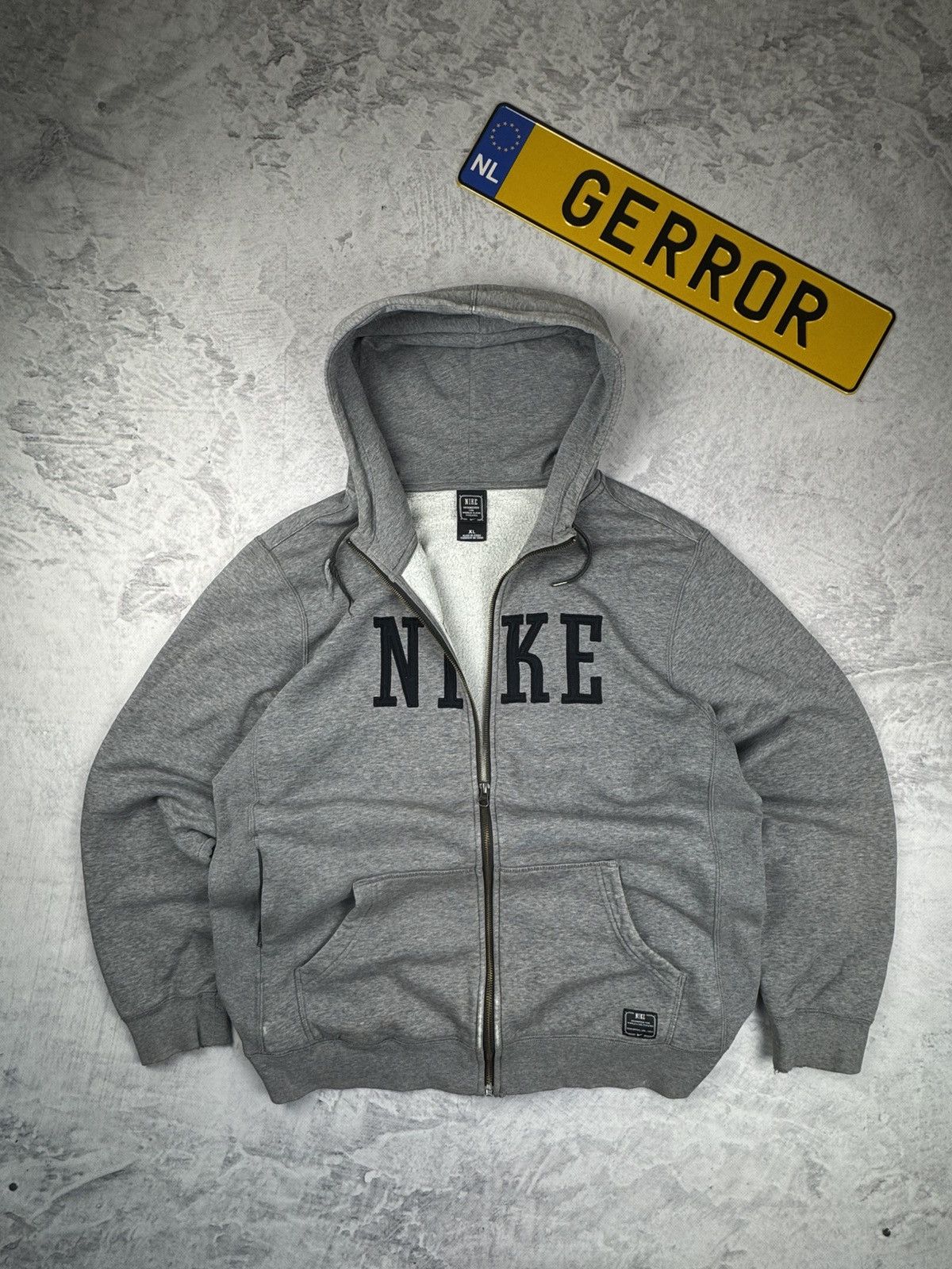 Nike × Vintage NIKE VINTAGE CENTER LOGO OVERSIZE BOXY ZIP HOODIE Size US XL / EU 56 / 4 - 4 Thumbnail