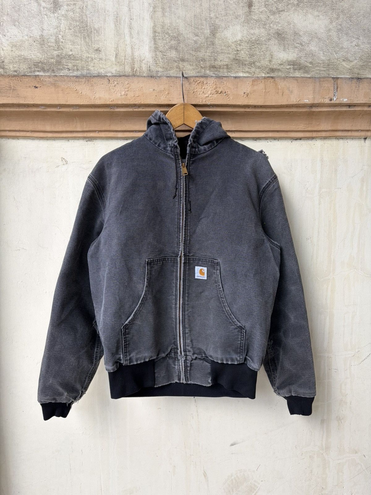 Carhartt VINTAGE CARHARTT FADED BLACK ACTIVE JR105 90’s JACKET Size US M / EU 48-50 / 2 - 13 Thumbnail
