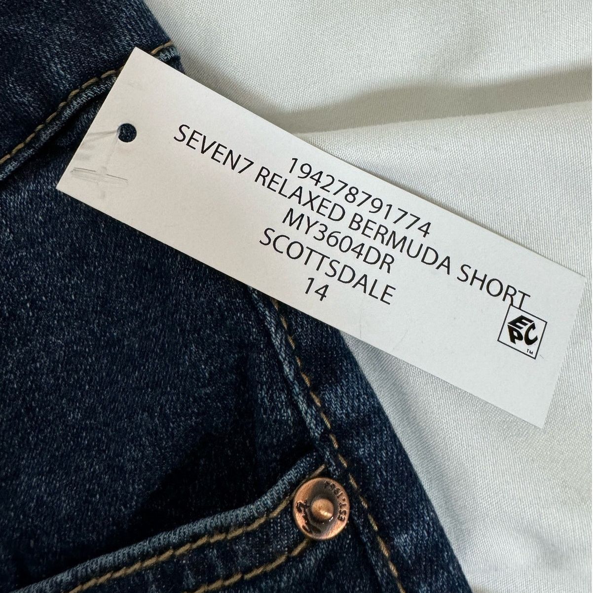 Seven 7 Seven 7 Women’s Scottsdale Relaxed Bermuda Shorts Size 14 Size 36" / US 14 / IT 50 - 4 Thumbnail