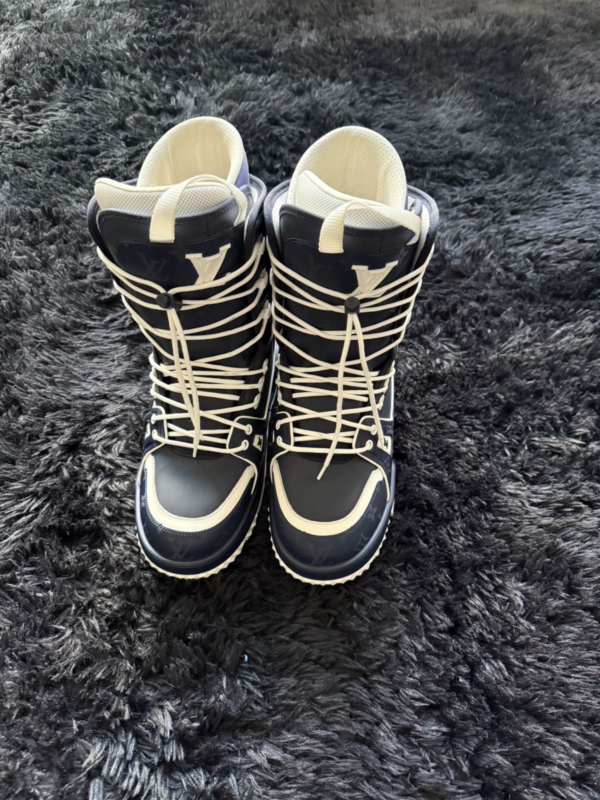 Louis Vuitton LV Trainer Snowboot Spring 2023 Size US 11 / EU 44 - 1 Thumbnail