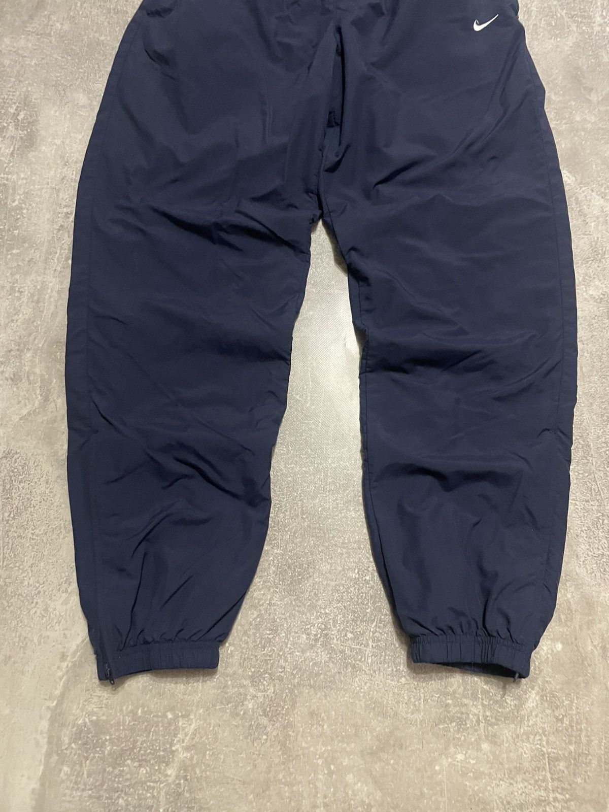 Nike Vintage Nike Parachute Nylon Track Pants Navy Blue Size M Size US 32 / EU 48 - 3 Thumbnail