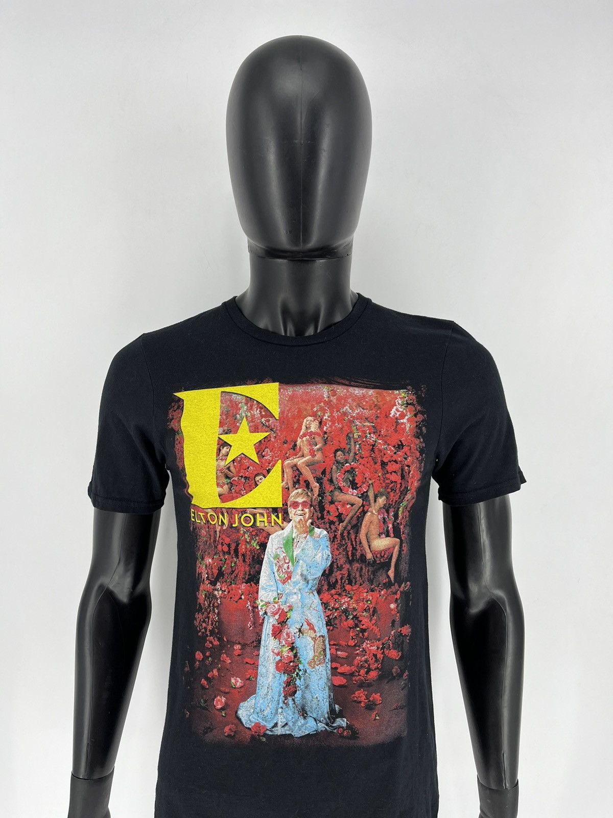Band Tees Vintage Elton John Rocket Man Promo T-shirt Size S Size US S / EU 44-46 / 1 - 1 Thumbnail