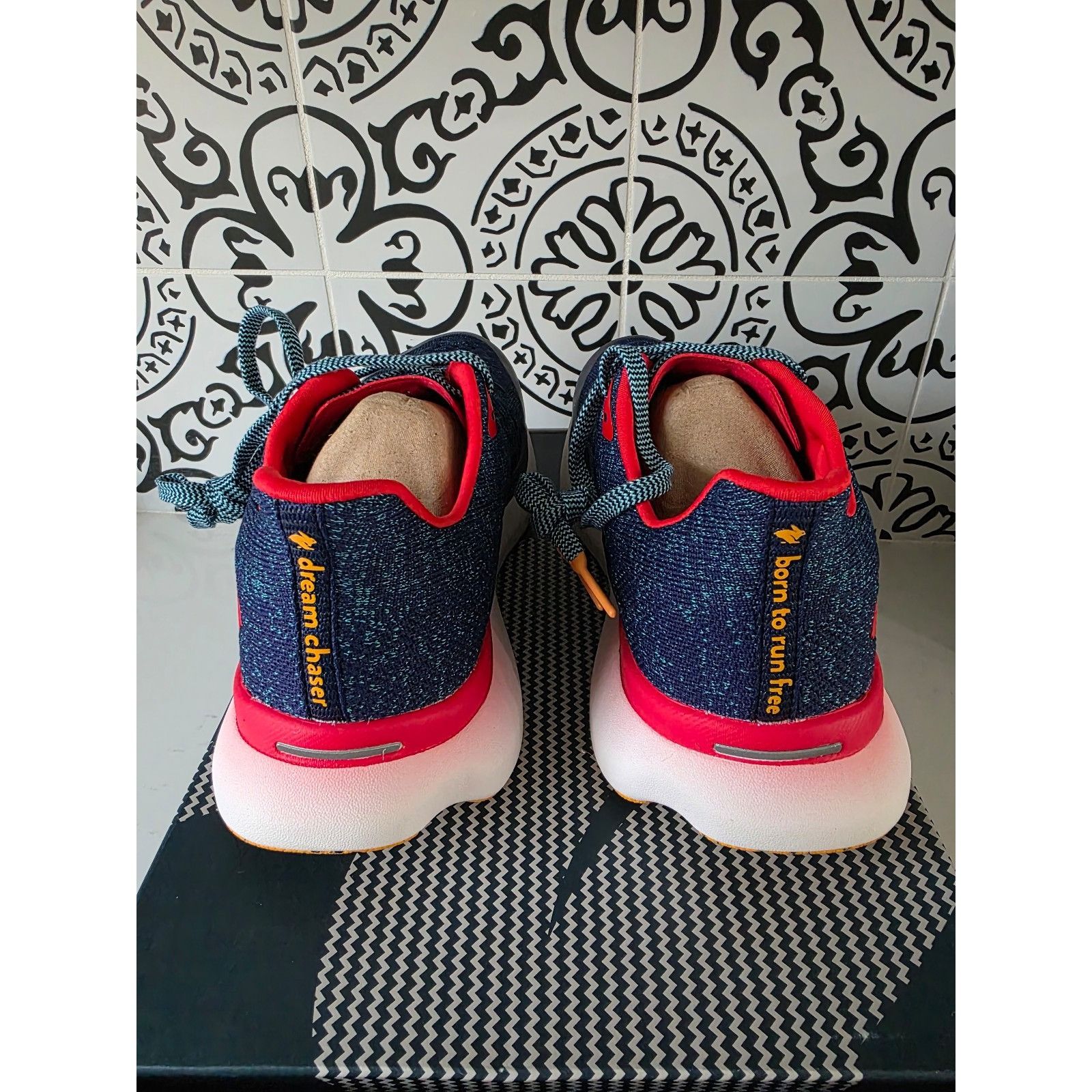 Other New Rabbit Dream Chaser Men's size 9.5 running shoes Beacon Size US 9.5 / EU 42-43 - 6 Thumbnail