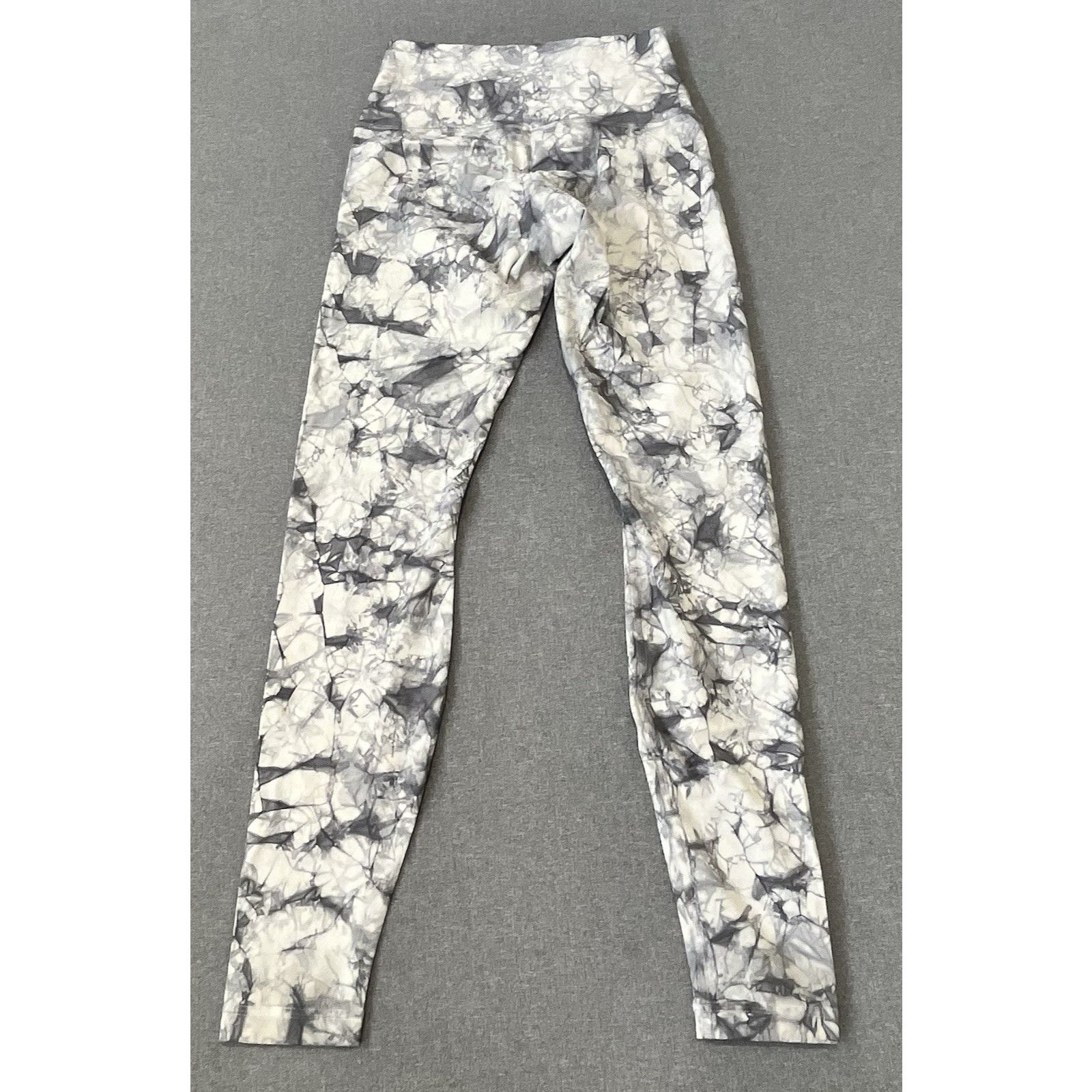 Lululemon Lululemon Leggings Women 6 Shibori White Grey Baltic Wunder Size 28" / US 6 / IT 42 - 2 Thumbnail
