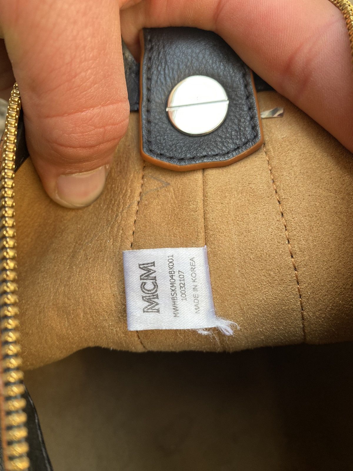 MCM MCM Klara Purse Hobo Bag Size ONE SIZE - 13 Thumbnail