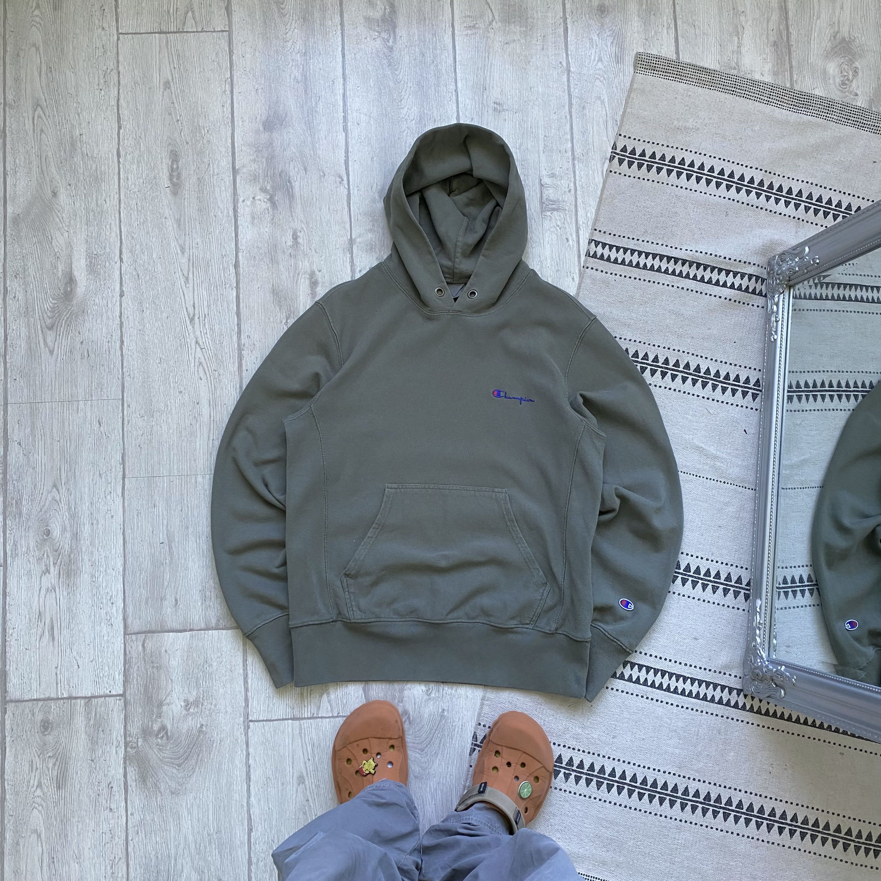 Champion 🦏 Vintage Champion hoodie heavy reverse wave Y2K mini logo Size US M / EU 48-50 / 2 - 1 Thumbnail