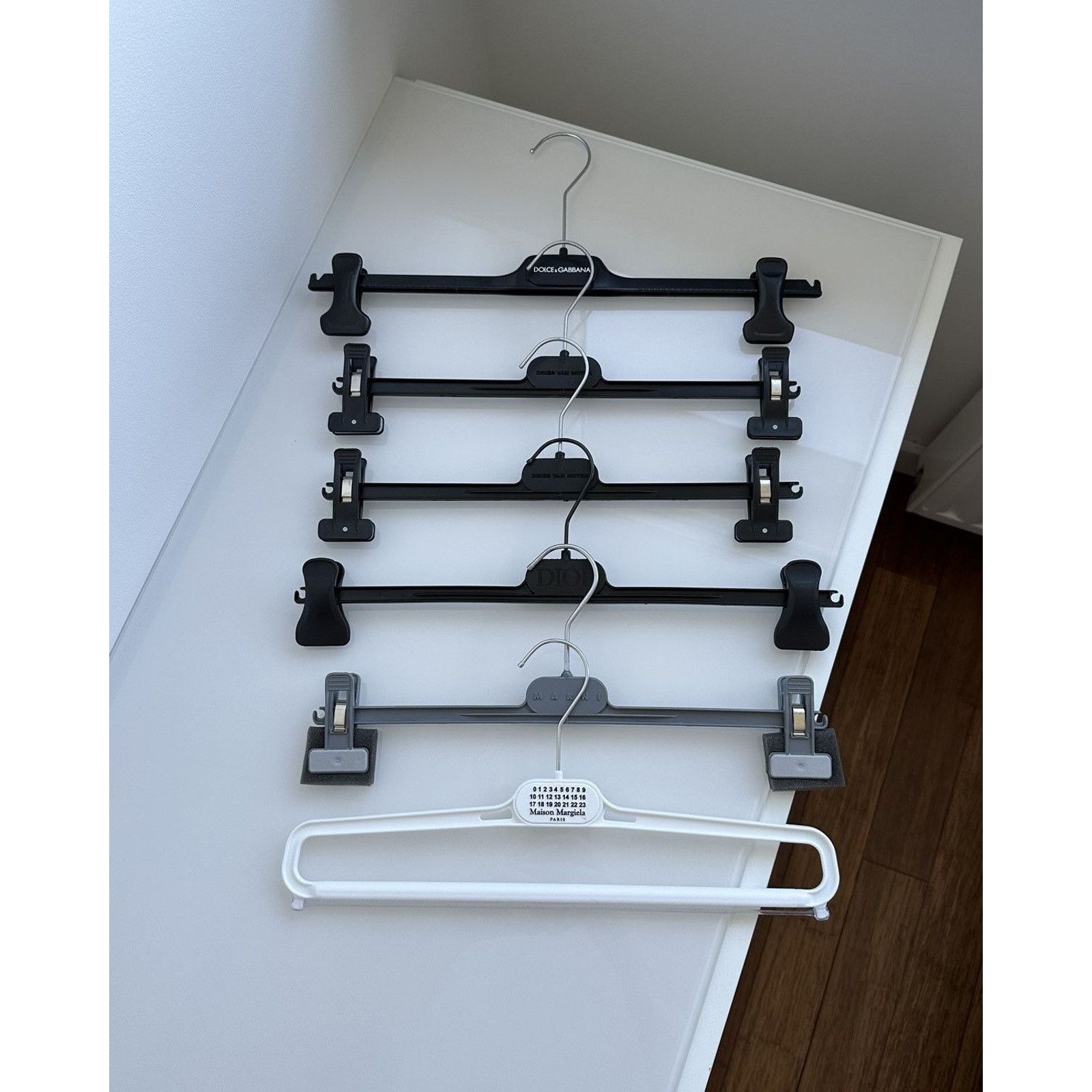Dior o1bcso1str0324 1000 Piece Puzzle in Reve | Grailed