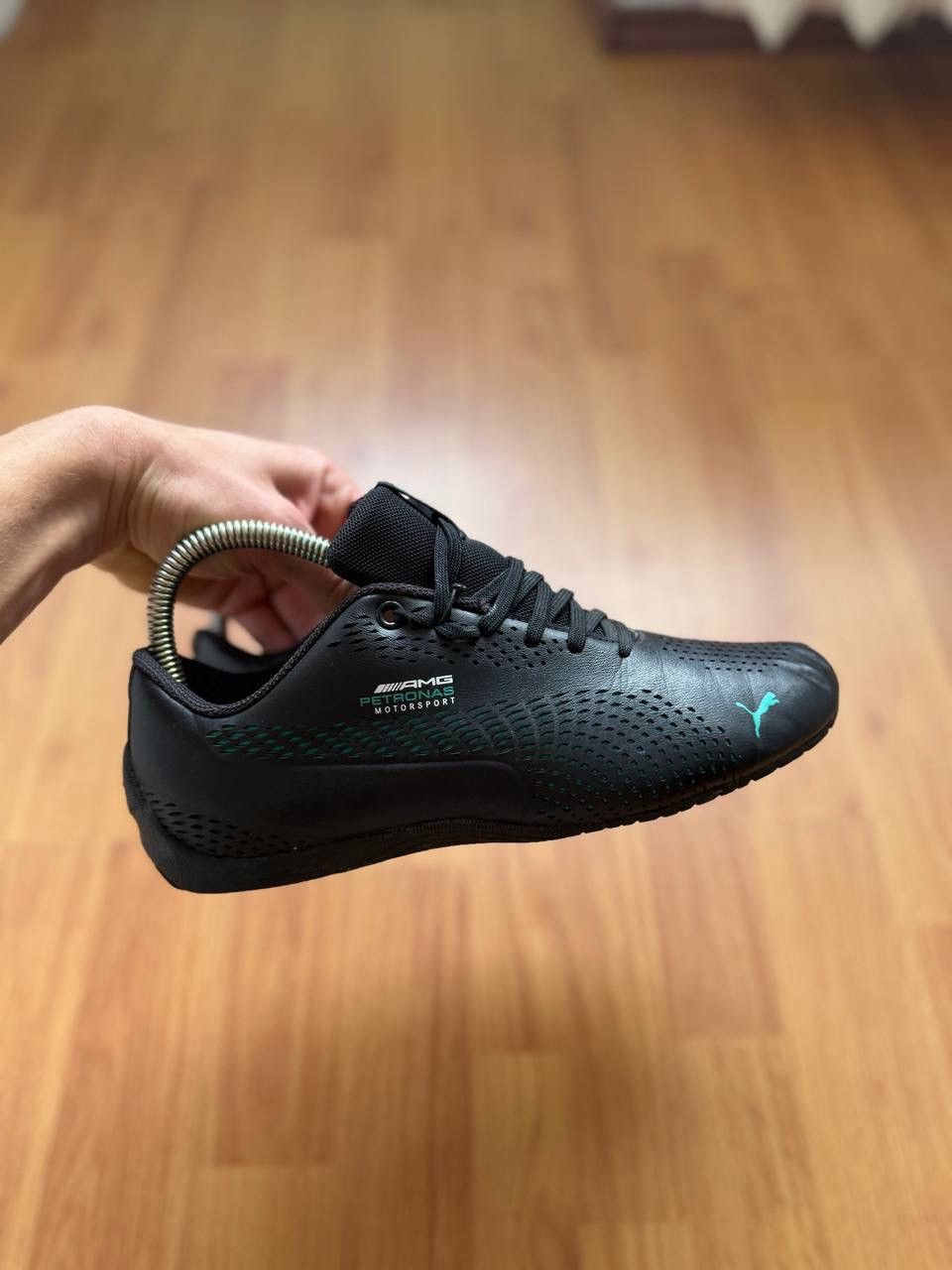 Puma Puma Mercedes -AMG Petronas Motorsport Marm DriftCat 5 Ultra Size US 7.5 / EU 40-41 - 5 Thumbnail