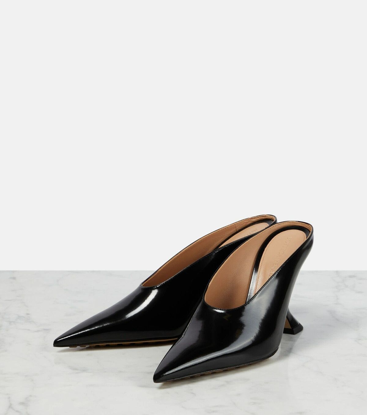 Bottega Veneta o1n1vont1225 Rocket Mules in Black Size US 8 / IT 38 - 2 Thumbnail