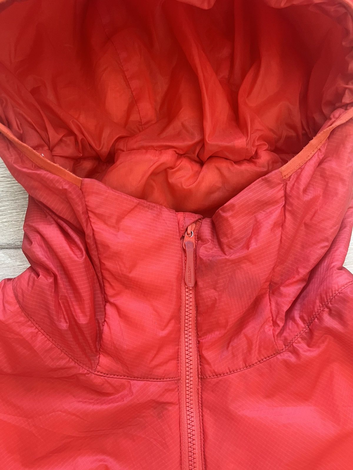 Arc'teryx Arcteryx atom red jacket gorpcore streetwear Size US M / EU 48-50 / 2 - 4 Thumbnail