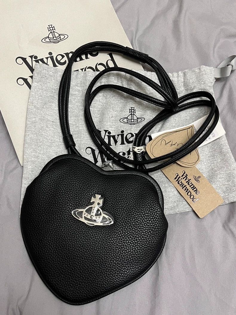 Vivienne Westwood Vivienne Westwood size os Black lychee pattern leather with Size ONE SIZE - 1 Thumbnail