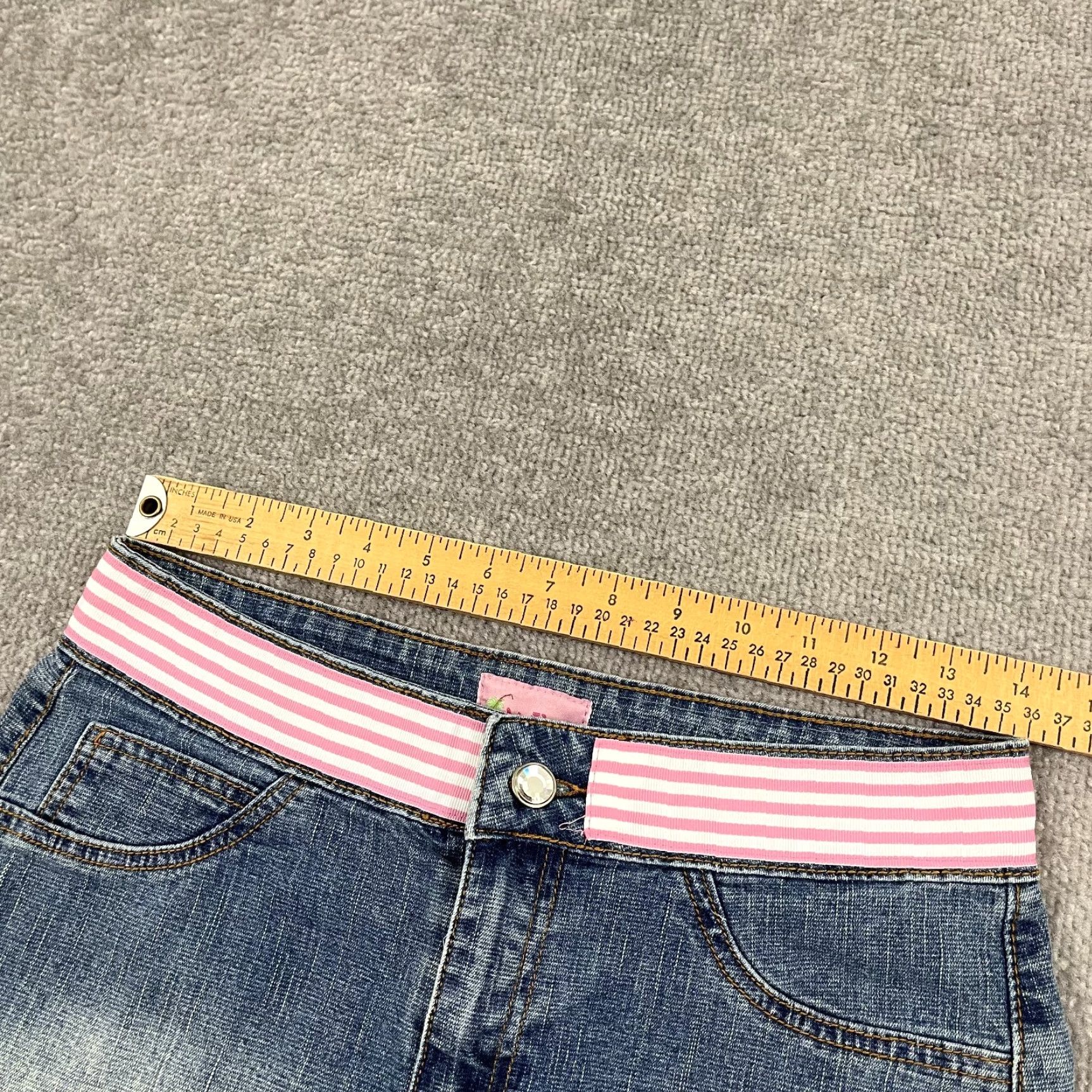 Denime Molly B Denim Mini Skirt Womens Sz 2 Blue Skull Embroidered Ribbon Y2K Cute Pockets Short Regular Size 2 Size 26" / US 2 / IT 38 - 5 Thumbnail