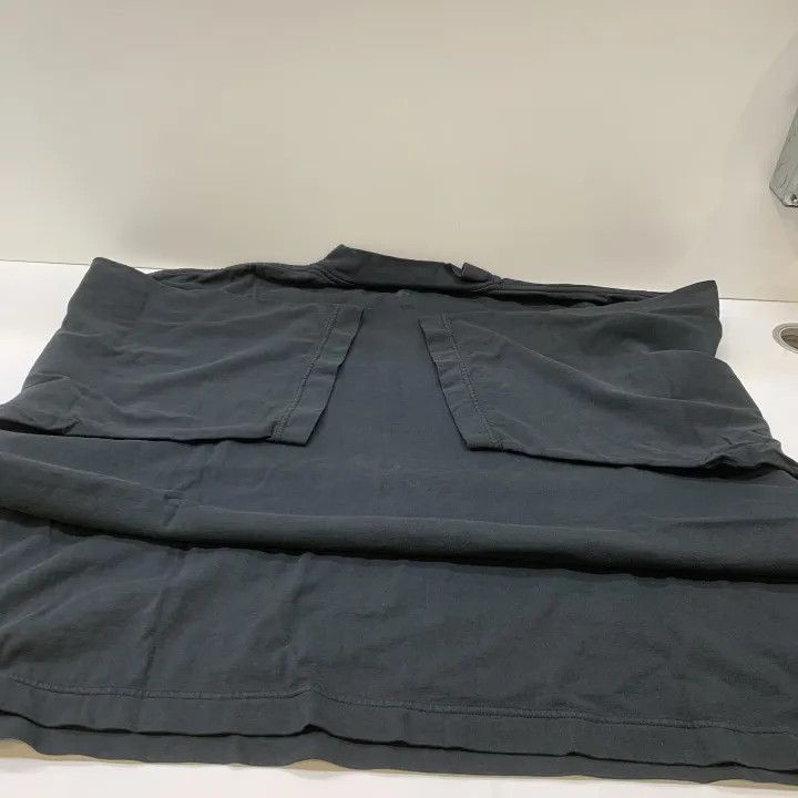 Balenciaga Balenciaga YEEZY x Gap x Balenciaga 3/4 Sleeve Tee -2507 Size US M / EU 48-50 / 2 - 2 Thumbnail