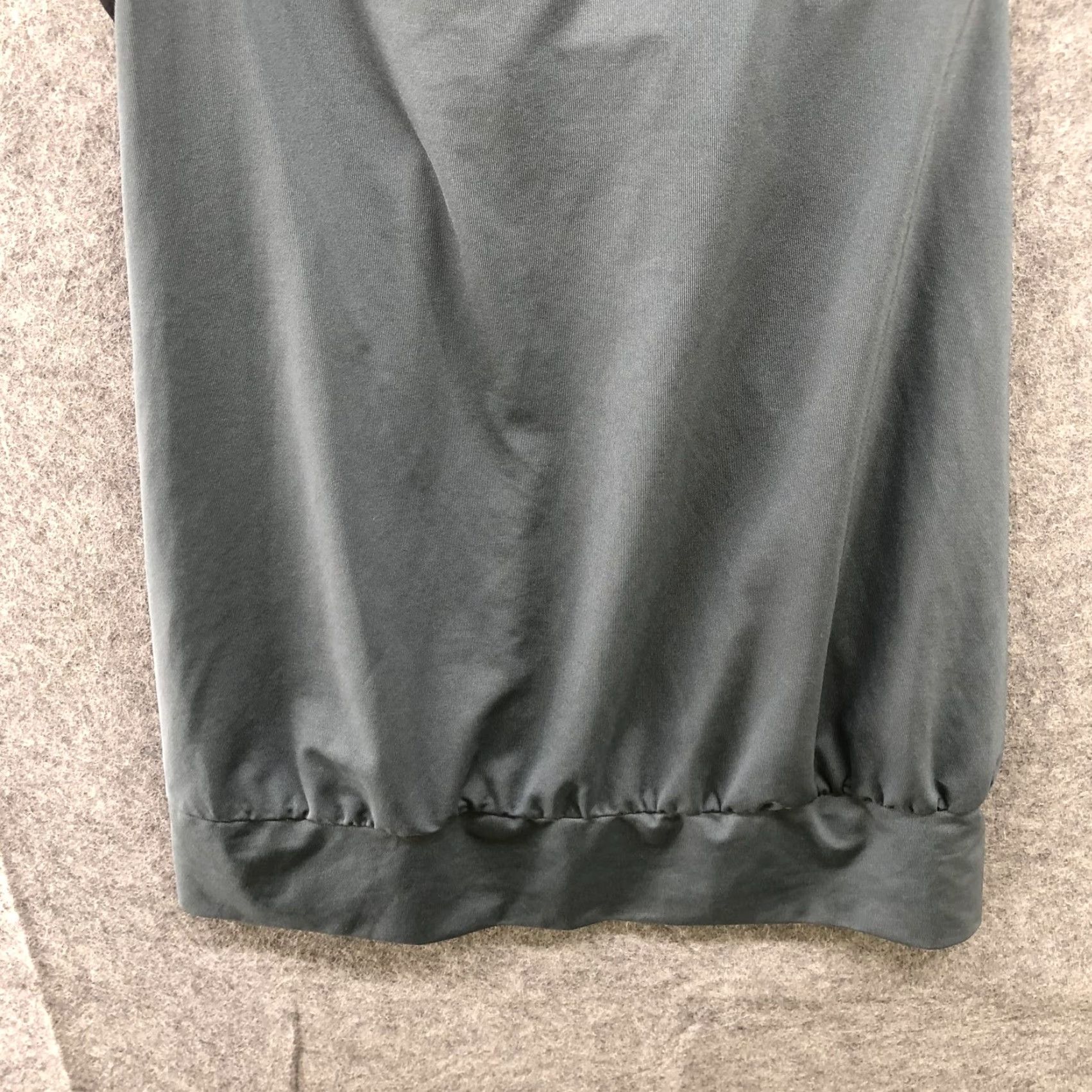 Gap Gap Gapfit Active Tank Top Womens S Built In Bra Layered Cinch Hem Gray Black Size S / US 4 / IT 40 - 4 Thumbnail