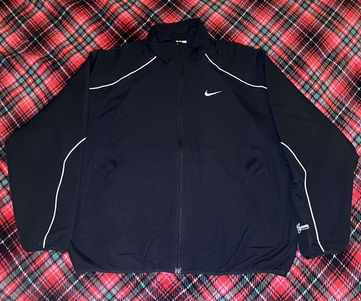 Nike × Streetwear × Supreme Supreme Nike Track Jacket Black SS25 