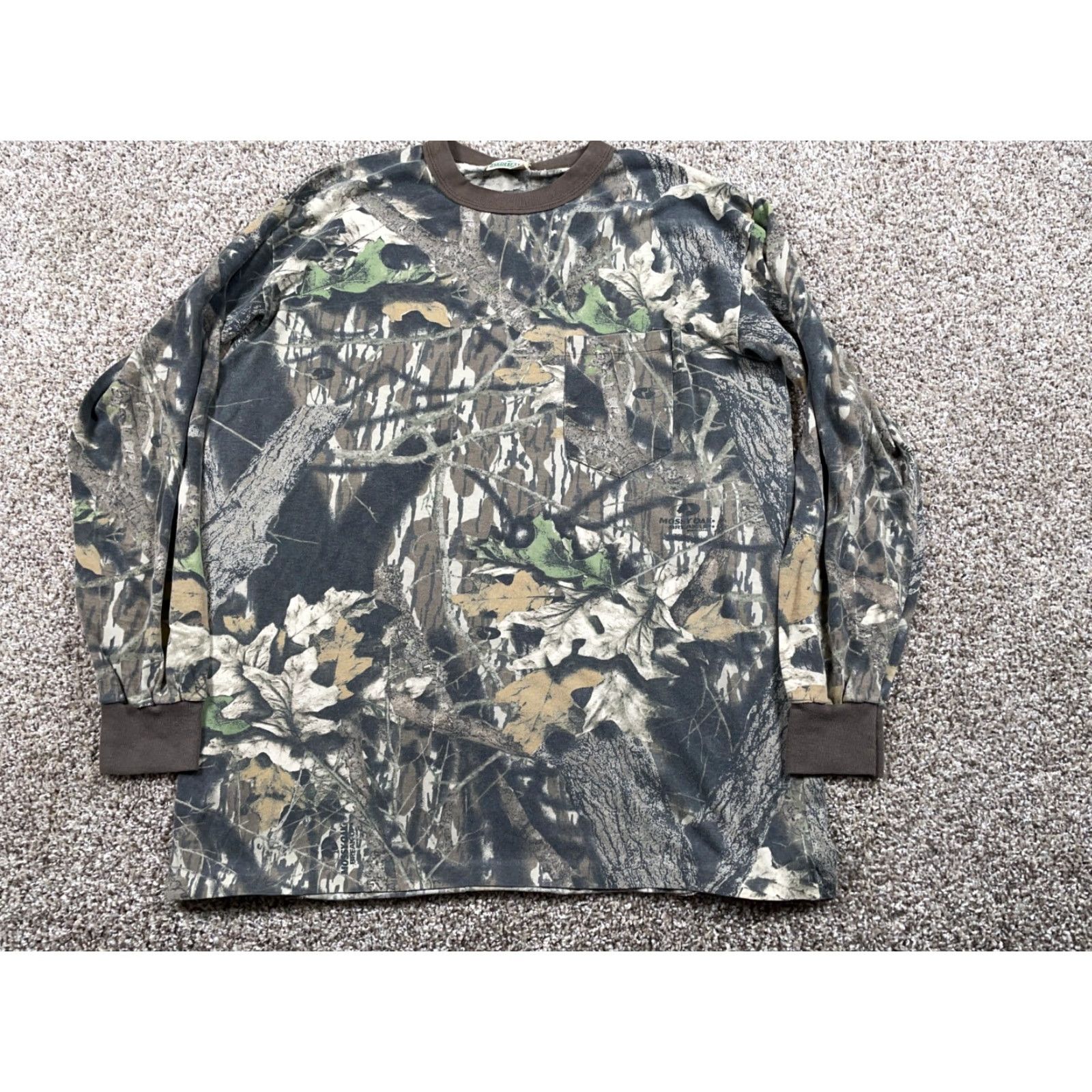 Vintage VINTAGE RedHead Men's Camouflage T-Shirt Long Sleeve XL Fall Green Mossy Oak 90s Retro Size US XL / EU 56 / 4 - 2 Thumbnail