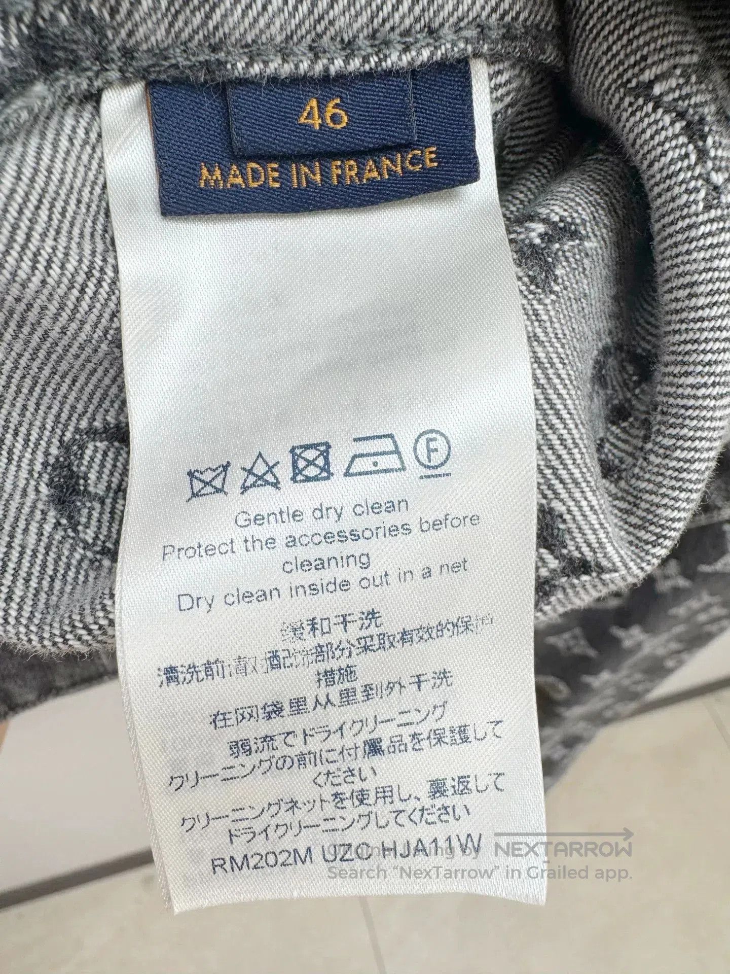 Louis Vuitton Louis Vuitton Full Logo Denim Jacket. Size US L / EU 52-54 / 3 - 6 Thumbnail